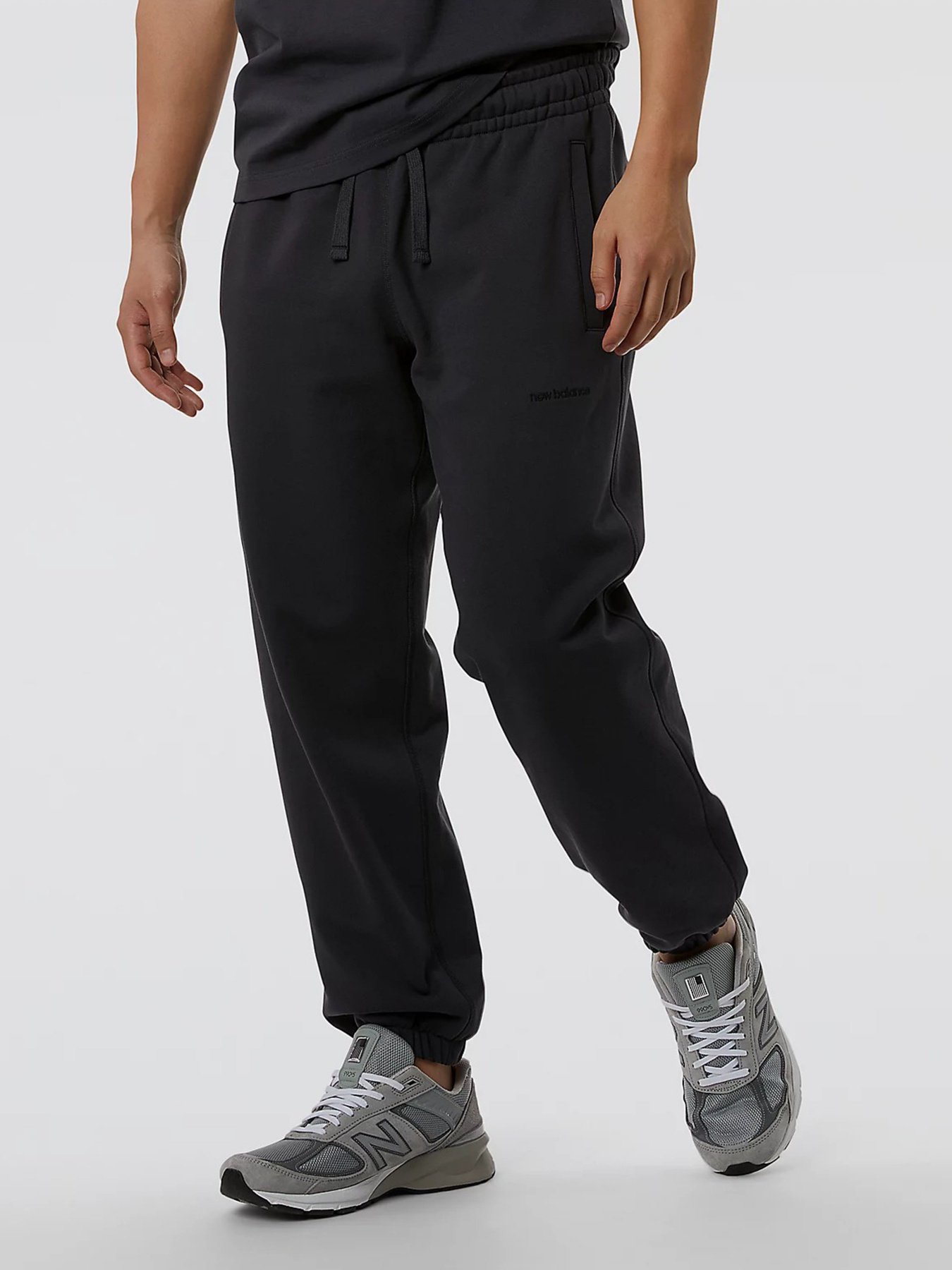 Спортивні штани New Balance Athletics Nature State модель MP23551PHM Фото