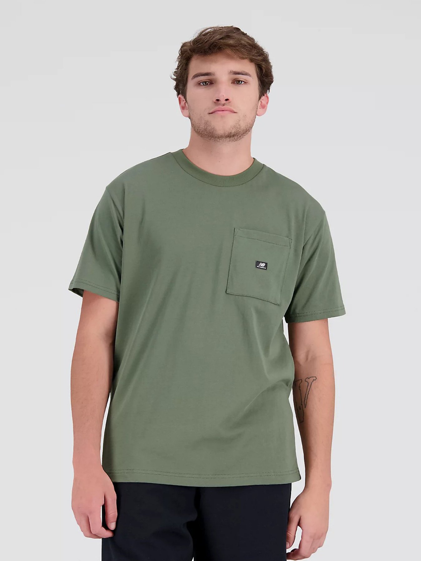 Футболка New Balance  Essentials Reimagined модель MT31542DON Фото