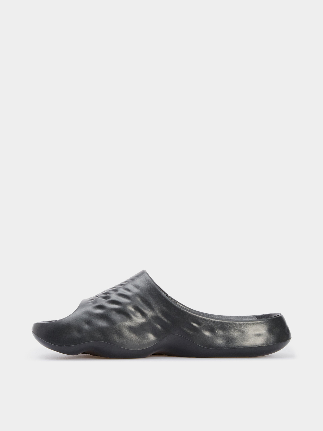 Шлепанцы New Balance MRSHN модель SUFHUPK3 Фото