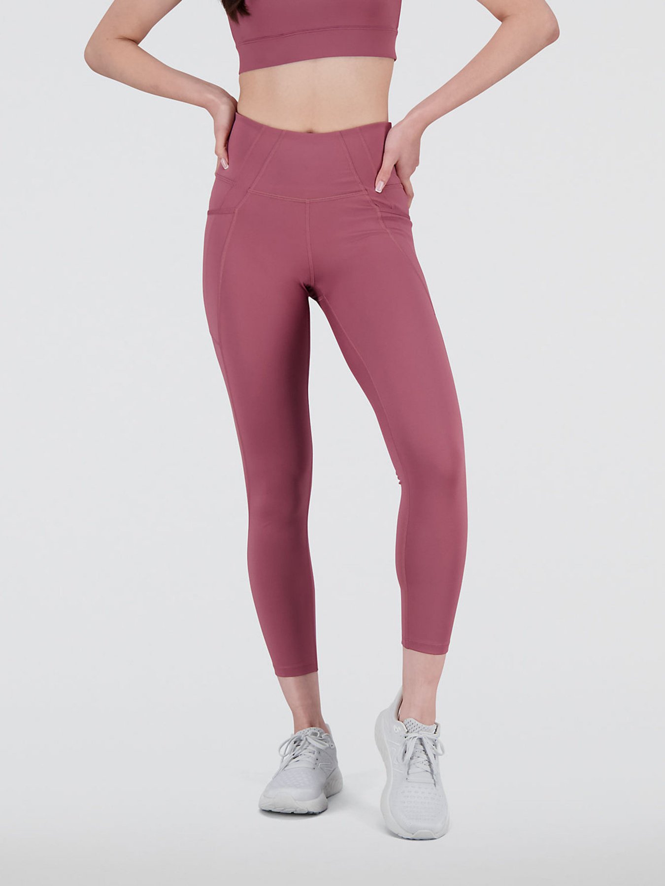 Леггинсы спортивные New Balance Shape Shield модель WP21112WAD Фото