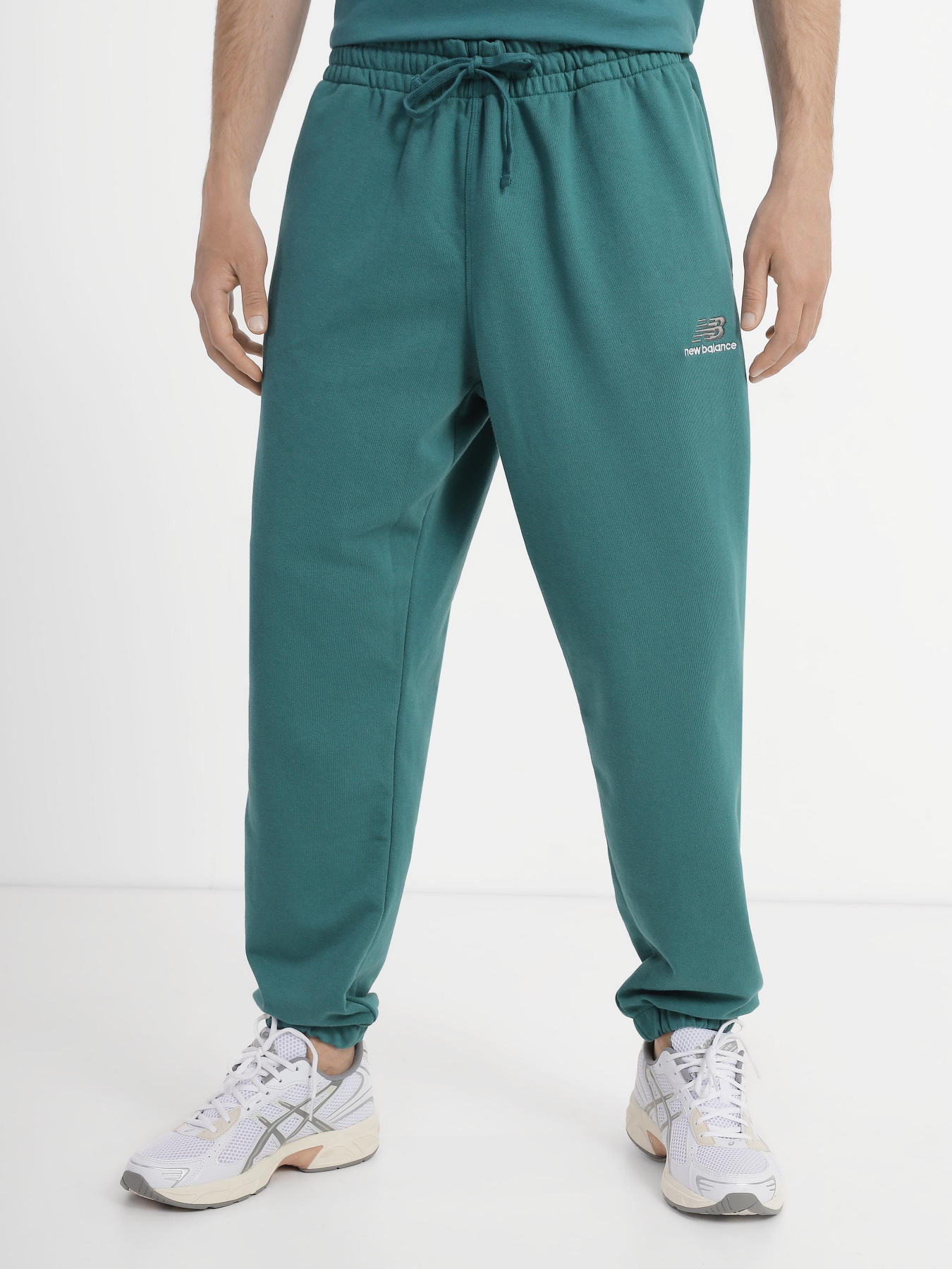 Штаны спортивные New Balance Uni-ssentials модель UP21500VDA Фото