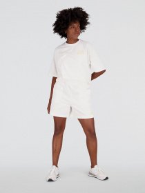 Футболка New Balance Essentials Bloomy модель WT31555SST Фото