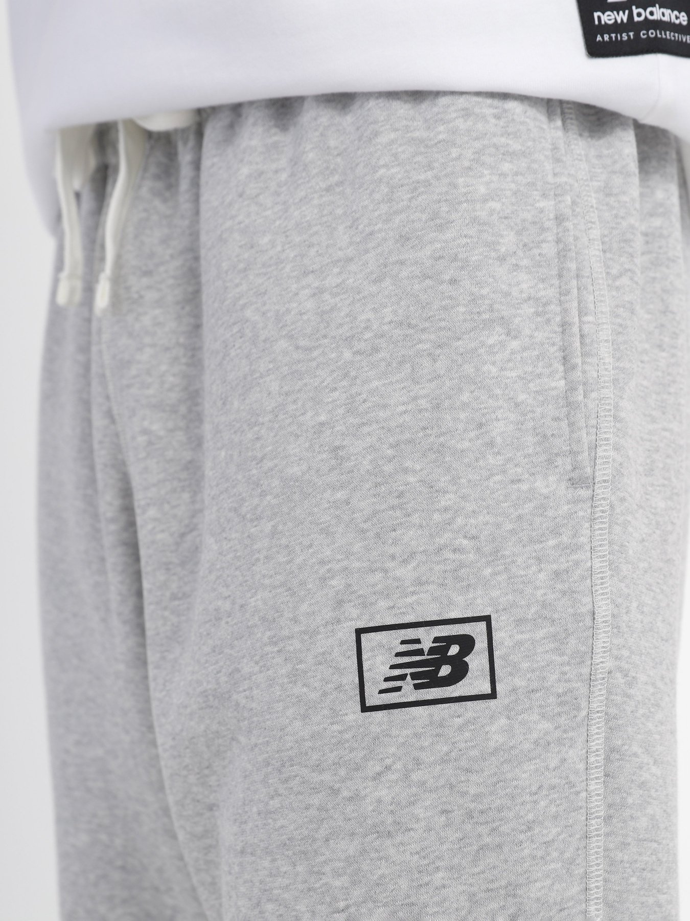 Штаны спортивные New Balance Essentials Brushed Back модель MP33521AG Фото