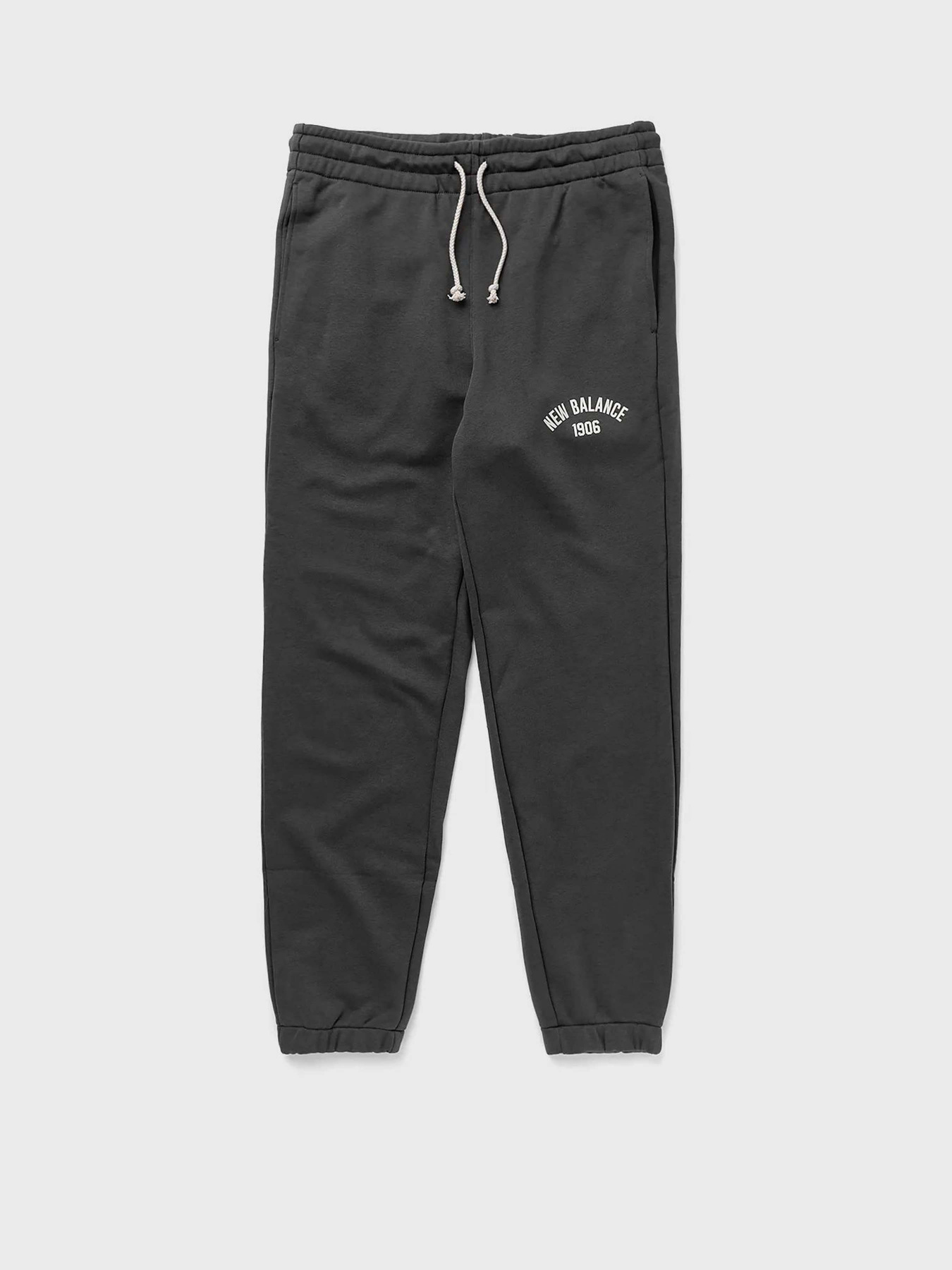 Штаны спортивные New Balance Essentials Varsity модель MP33551ACK Фото