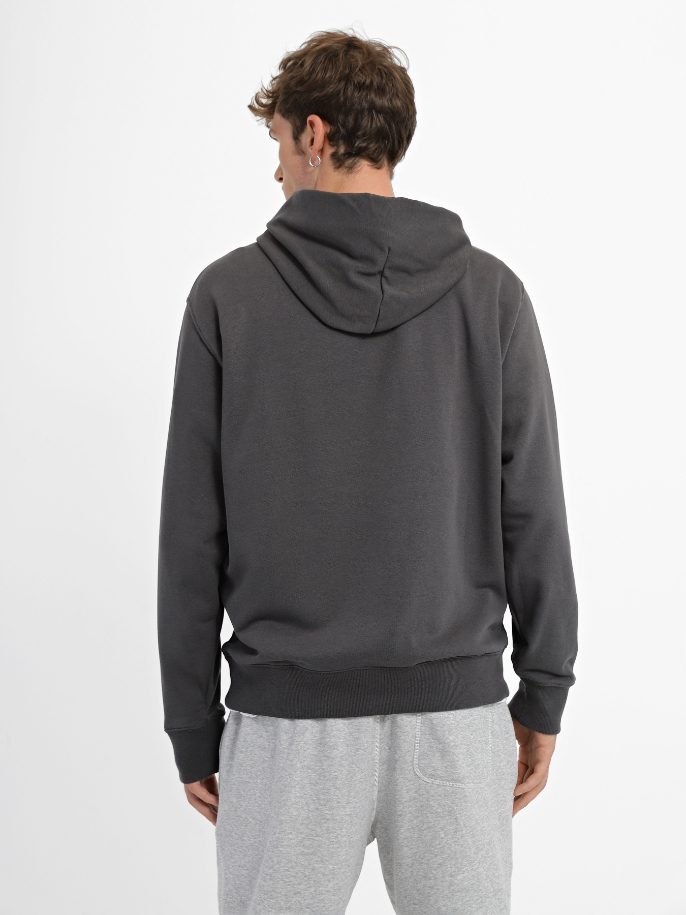 Худи New Balance Essentials Varsity модель MT33553ACK Худи New Balance Essentials Varsity модель MT33553ACK Фото