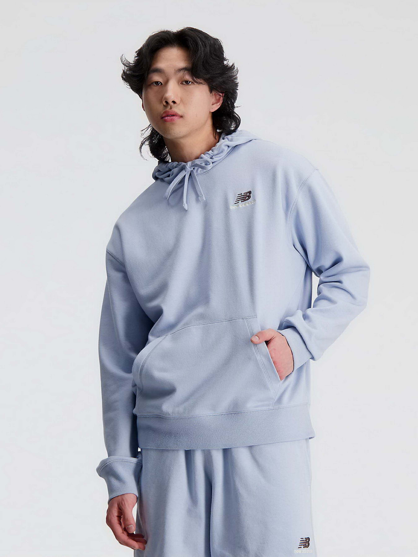 Худи New Balance Uni-ssentials модель UT21500LAY Фото