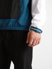 Анорак The North Face Mountain Athletics модель NF0A5575ZBX1 Фото