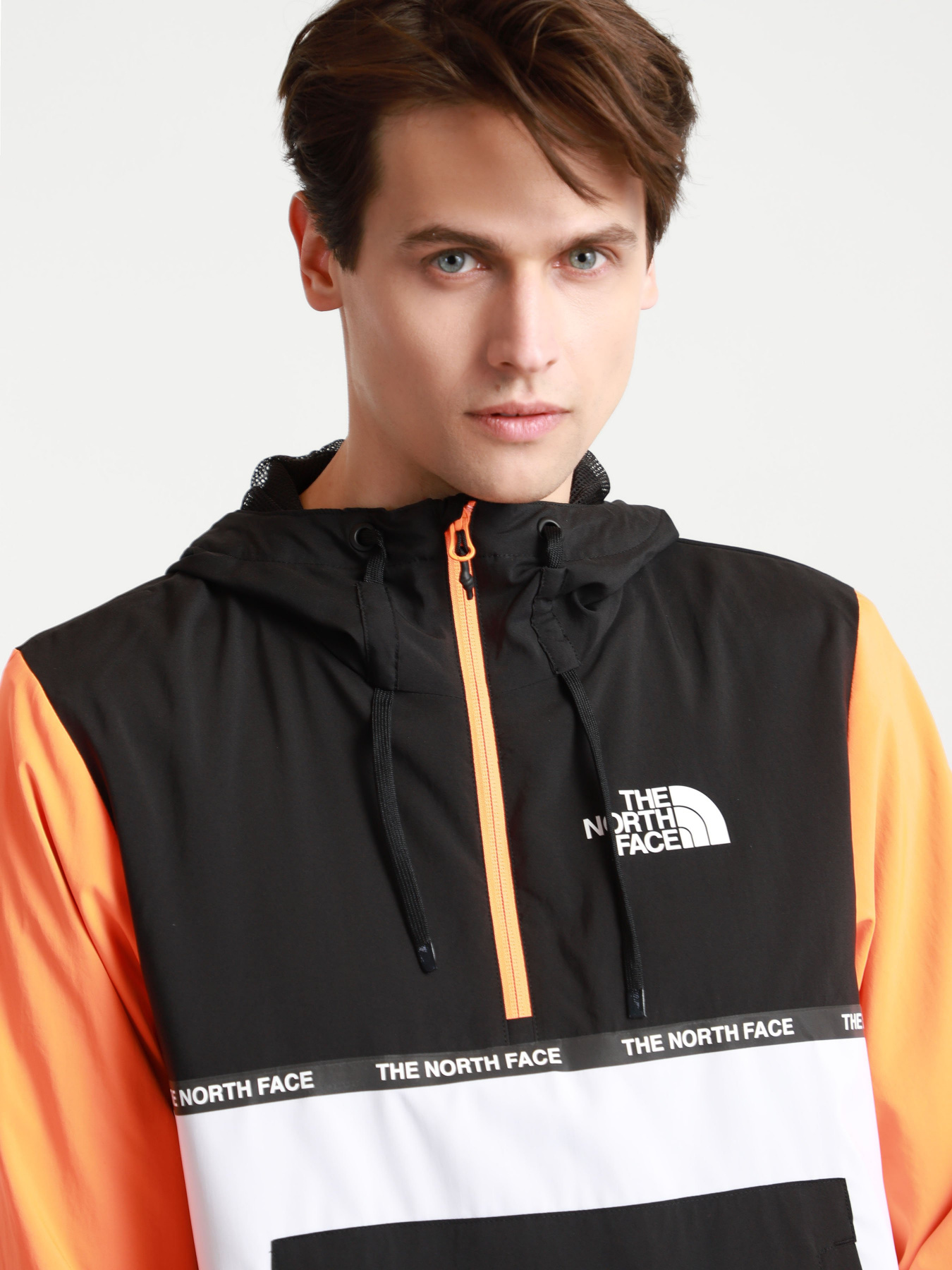 Анорак The North Face Mountain Athletics модель NF0A5575ZBU1 Фото
