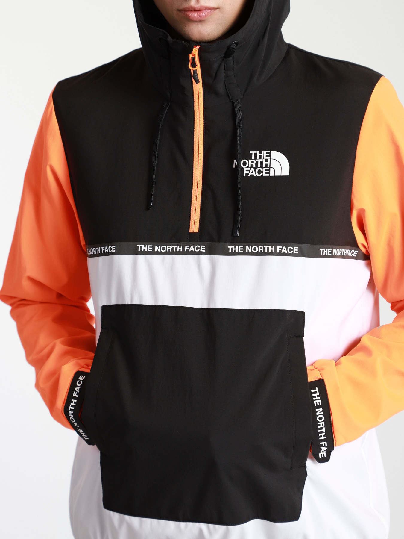 Анорак The North Face Mountain Athletics модель NF0A5575ZBU1 Фото