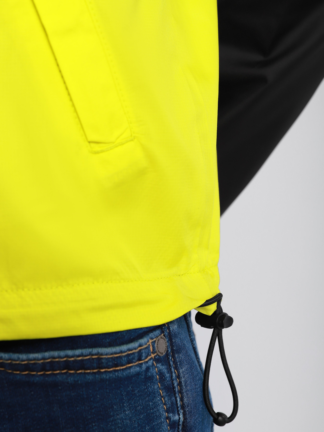 Ветровка The North Face Sheru модель NF0A4C9HJE31 Фото