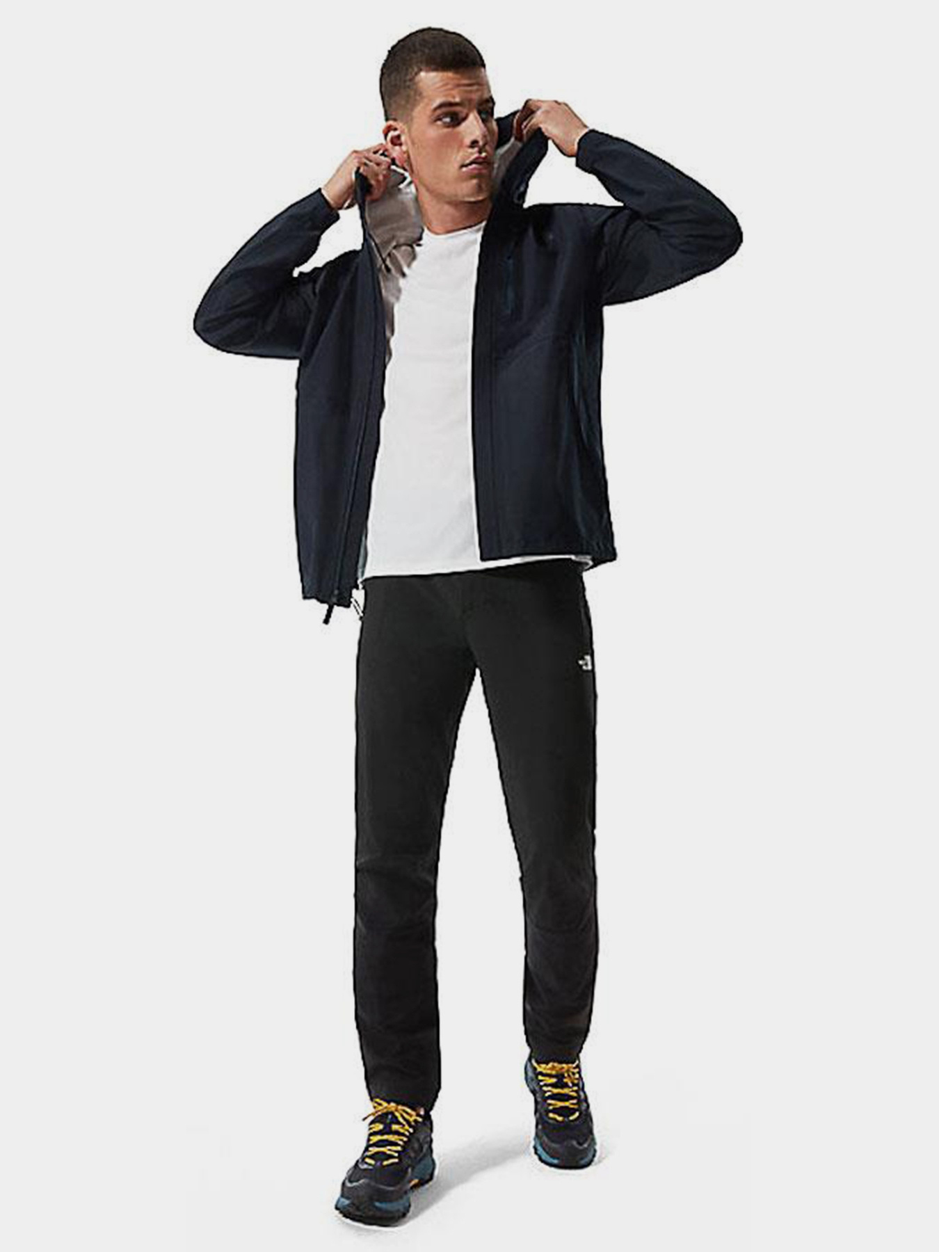 Демисезонная куртка The North Face Dryzzle FUTURELIGHT ™ модель NF0A4AHMRG11 Фото