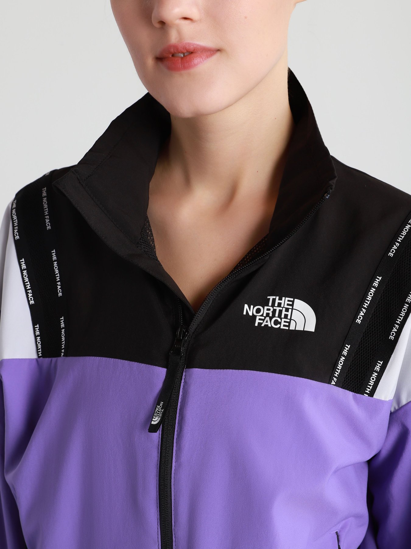 Куртка The North Face Mountain Athletics модель NF0A5563ZBS1 Фото