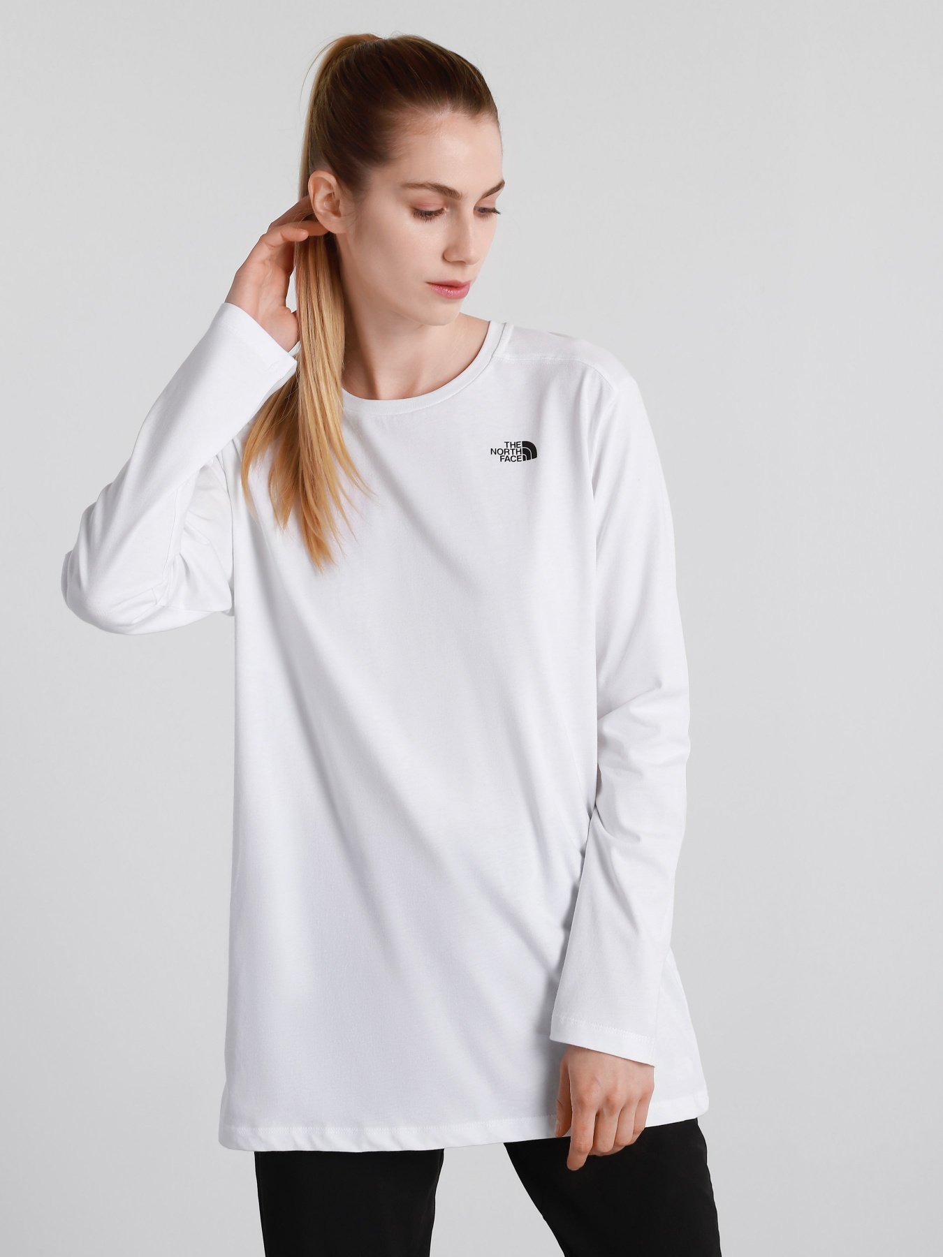 Лонгслів The North Face Simple Dome модель NF0A3RZ6FN41 Фото