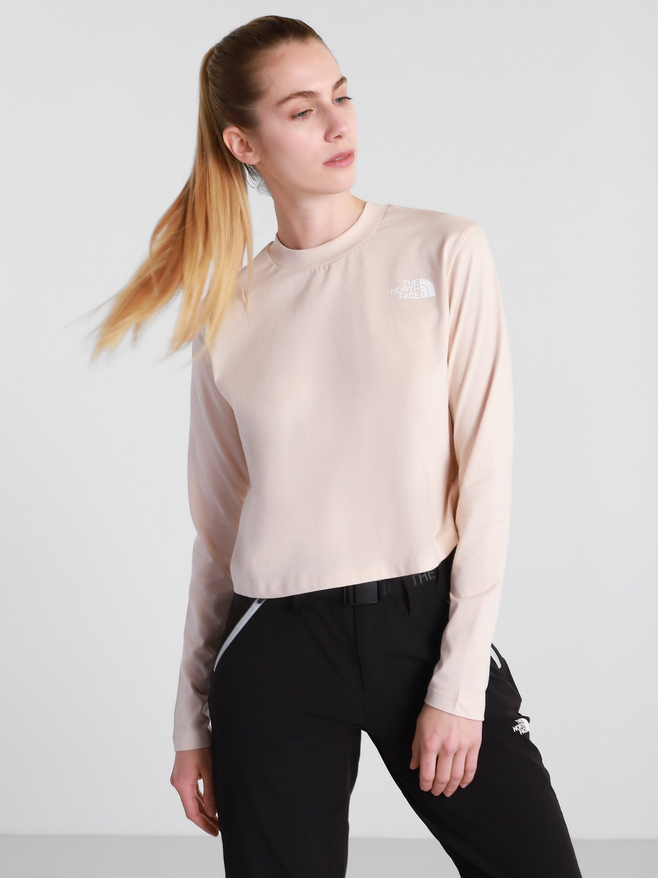 Лонгслив The North Face Longsleeve Crop Tee модель NF0A5581V361 Фото