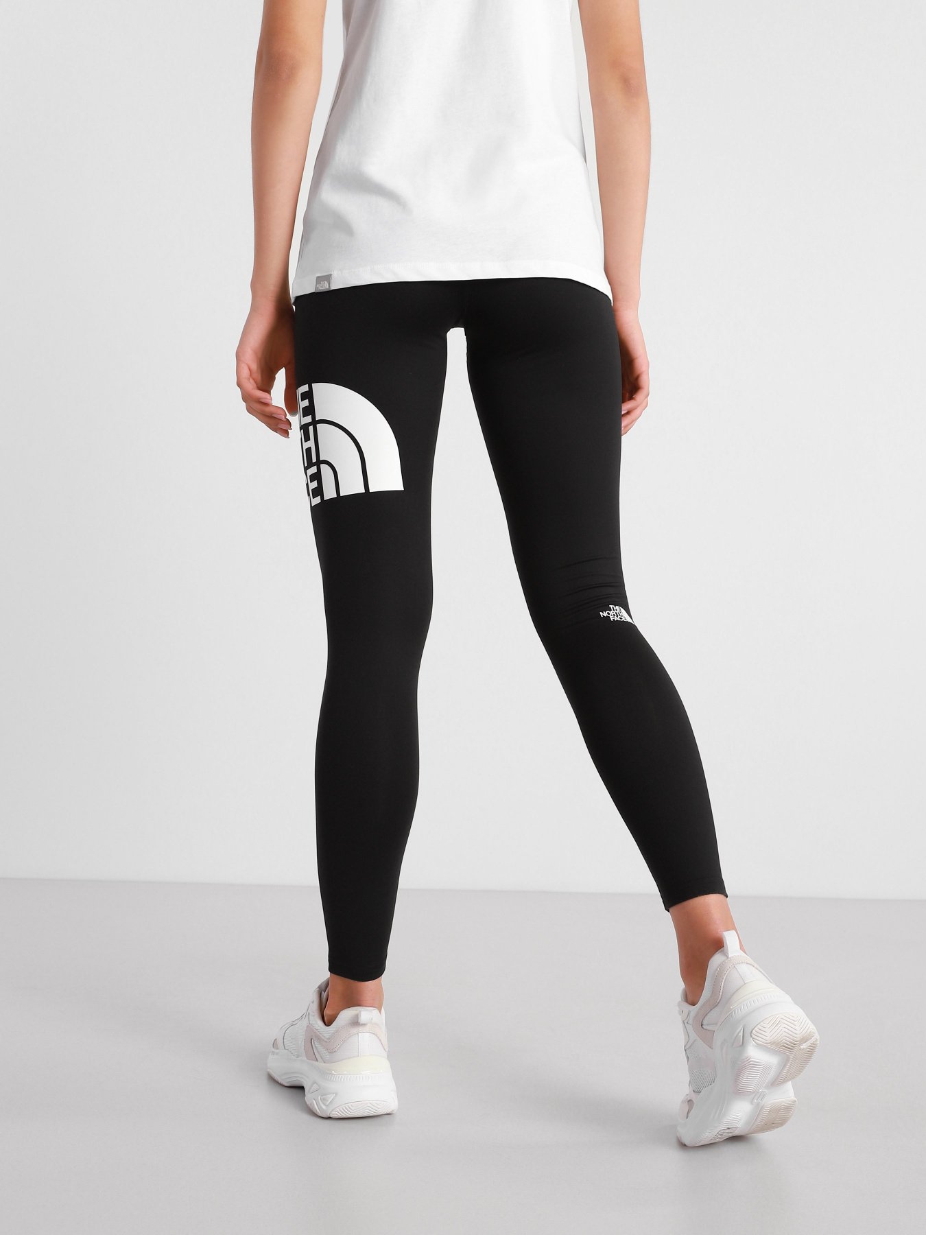 Леггинсы спортивные The North Face  Flex Mid Rise Tight модель NF0A3YV9KY41 Фото