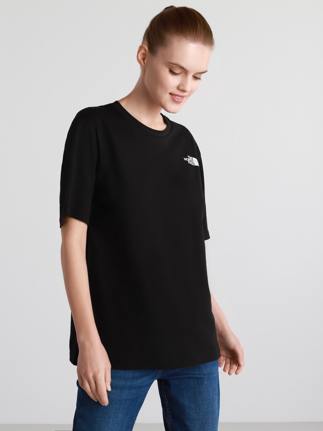 Футболки и поло The North Face Red Box модель NF0A4M5QJK31 Футболки и поло The North Face Red Box модель NF0A4M5QJK31 Фото