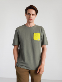 Футболки і поло The North Face Campen модель NF0A4T12V381 Фото