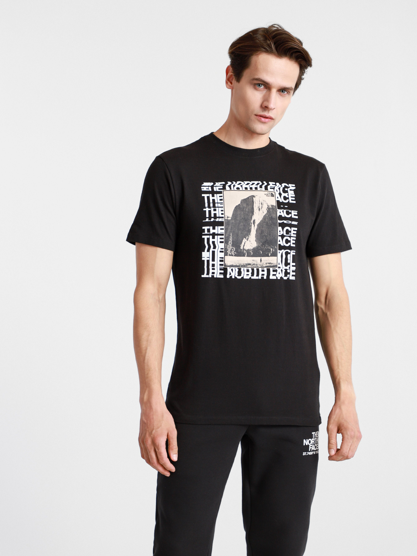 Футболки и поло The North Face WARPED TYPE GRAPHIC модель NF0A55TNJK31 Фото