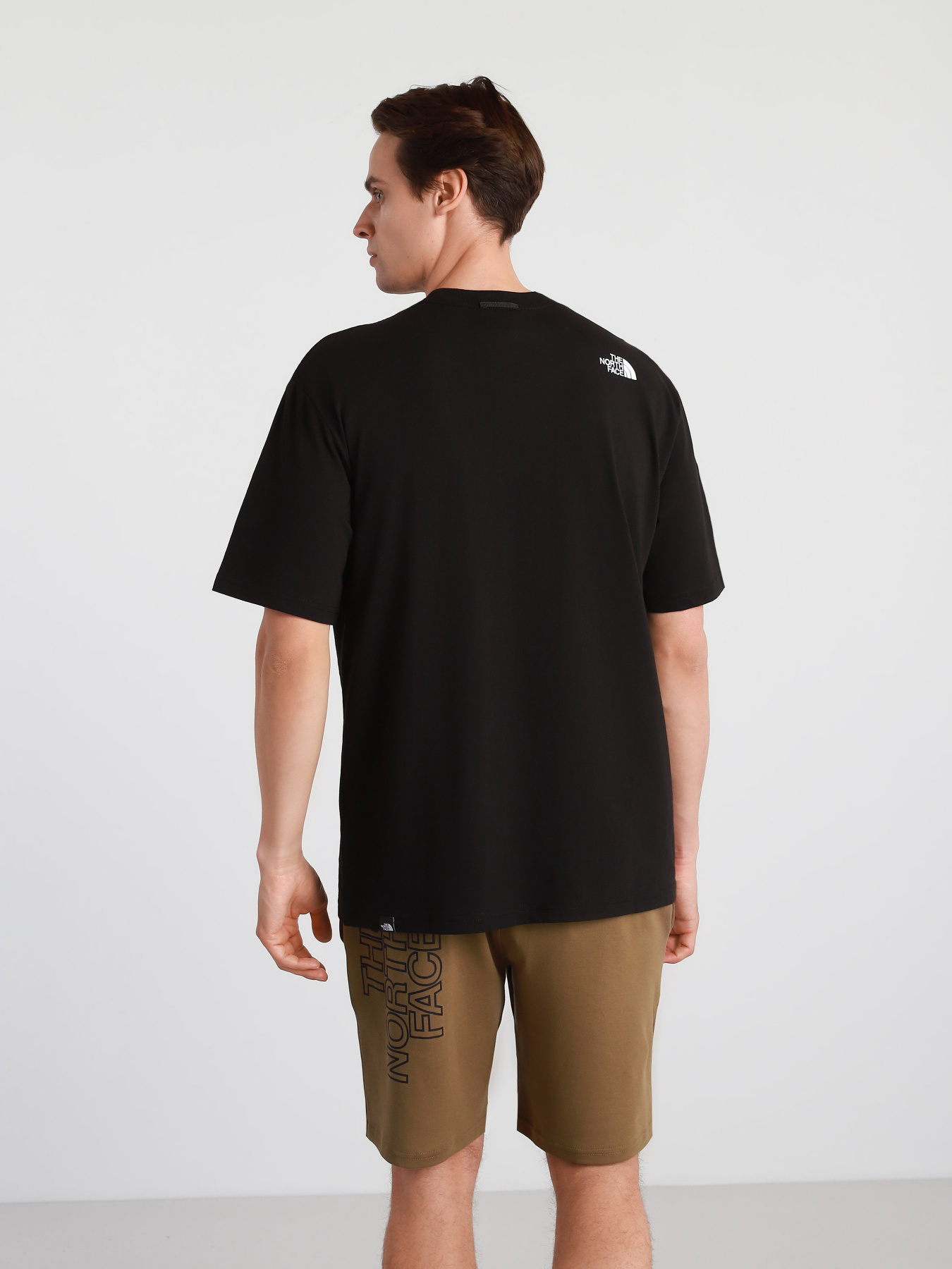 Футболки и поло The North Face Black Box Cut модель NF0A557KJK31 Фото