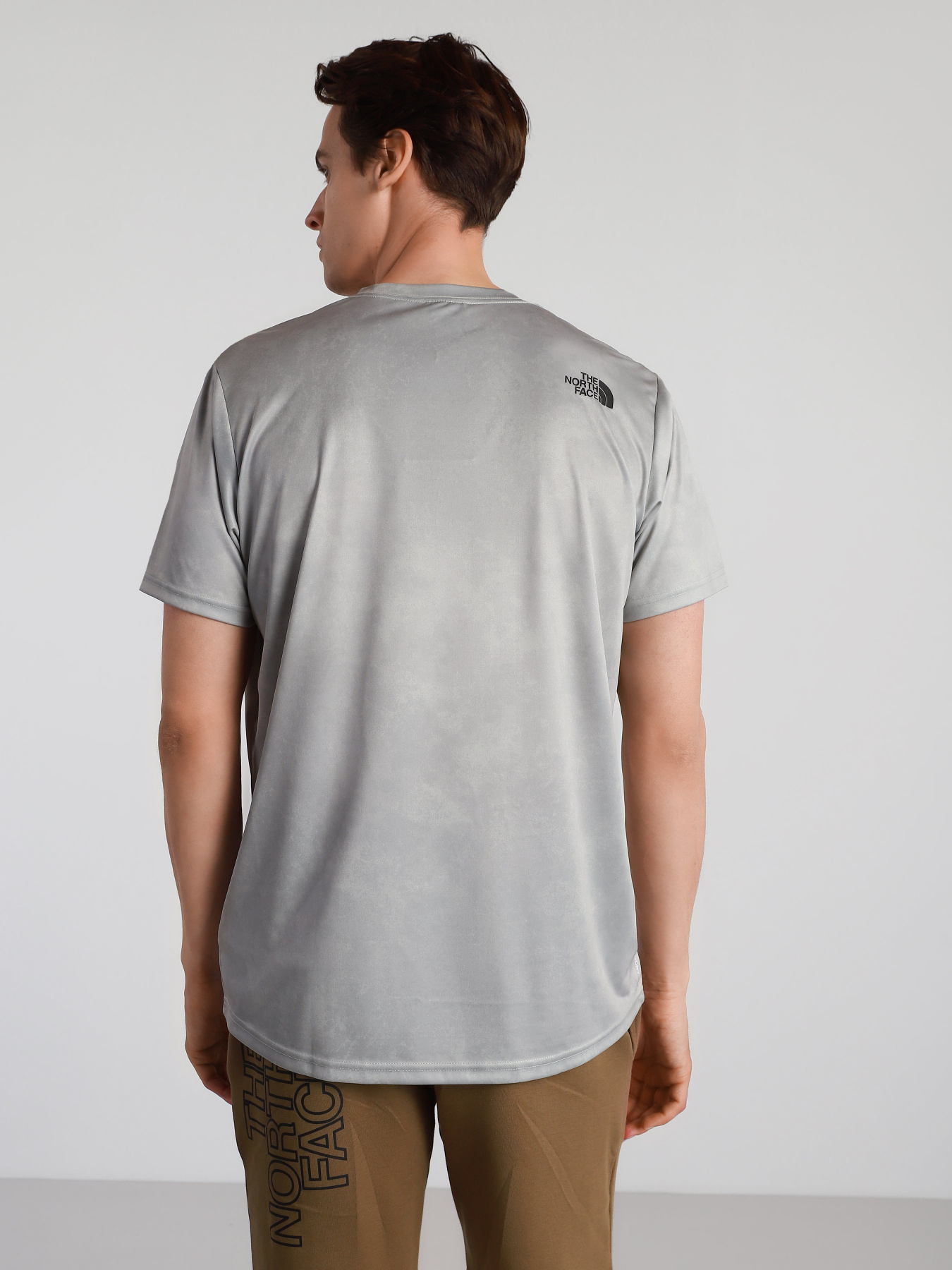 Футболки и поло The North Face Reaxion Easy Tee модель NF0A4CDV03U1 Фото