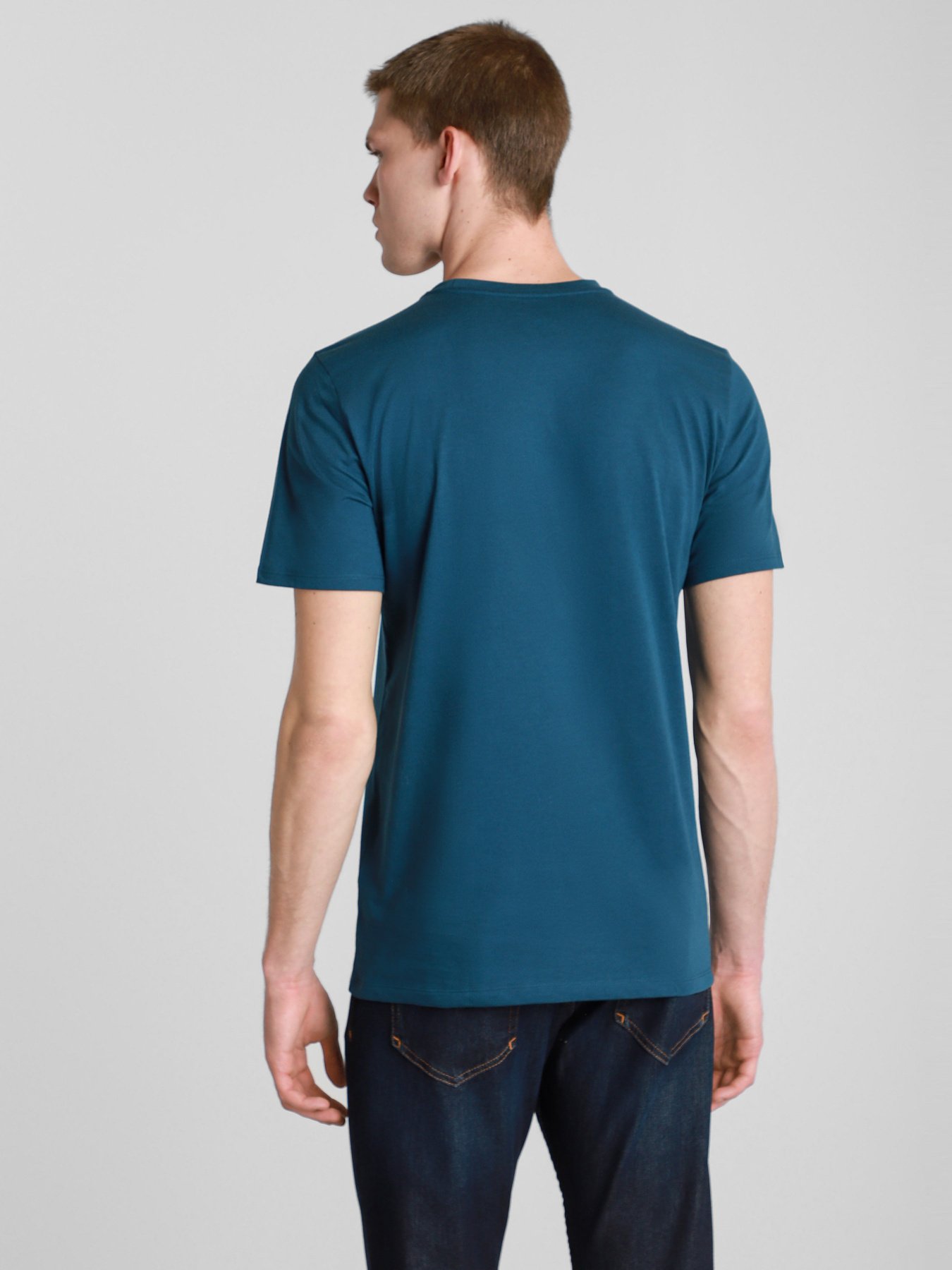 Футболки і поло The North Face Foundation Left Chest Logo модель NF0A55AXBH71 Фото