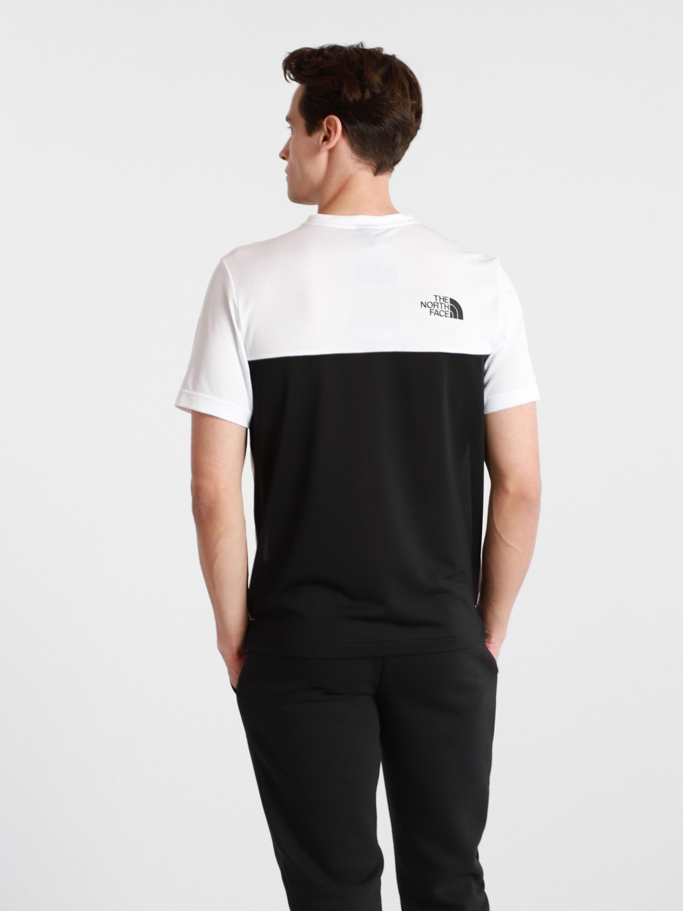 Футболка The North Face Mountain Athletics модель NF0A5578FN41 Фото