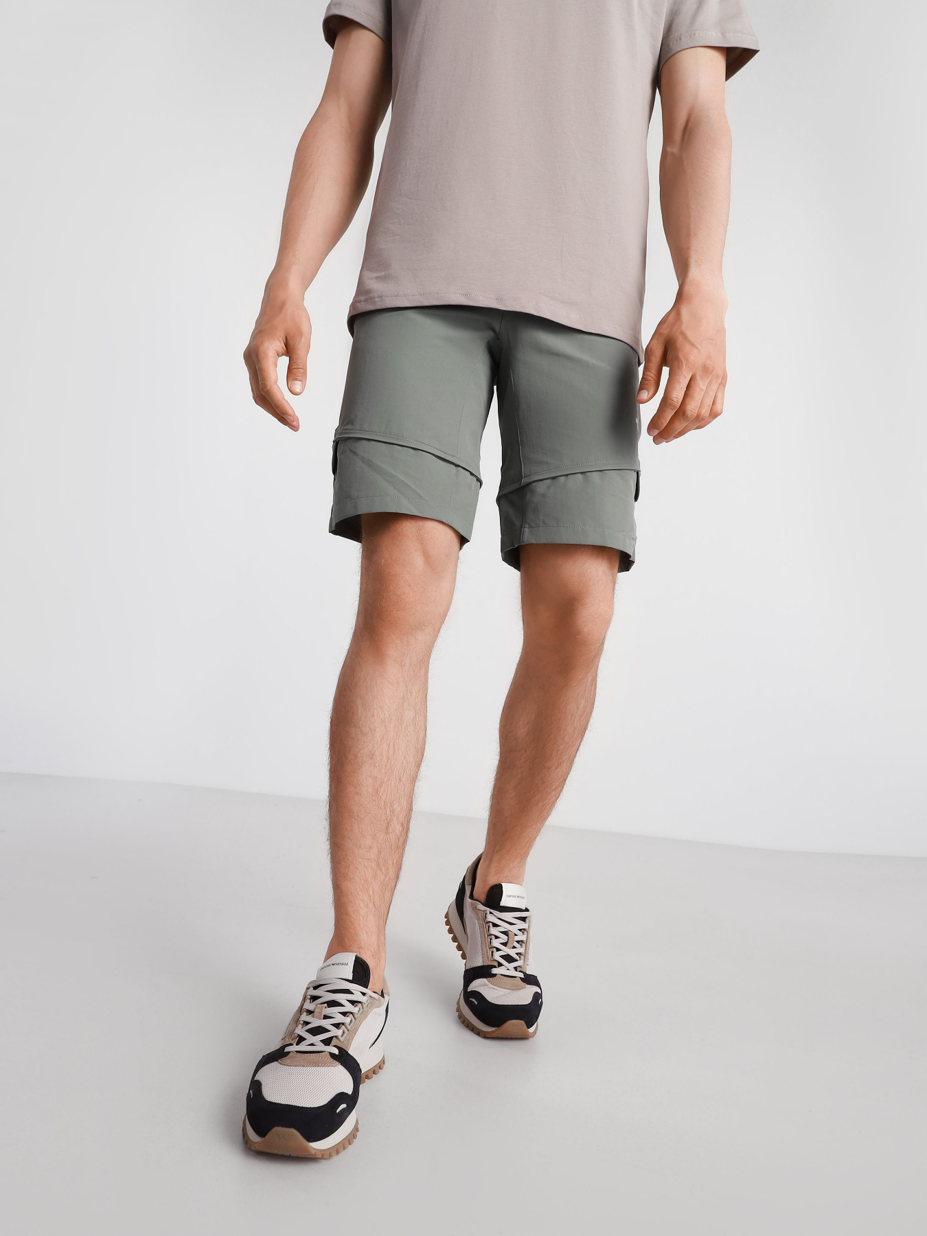 Повсякденні штани The North Face Lightning модель NF0A556PV381 Фото