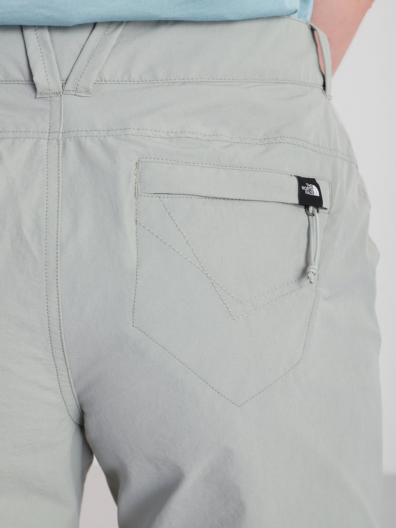 Повсякденні шорти The North Face Exploration модель NF00CN1DHDF1 Фото