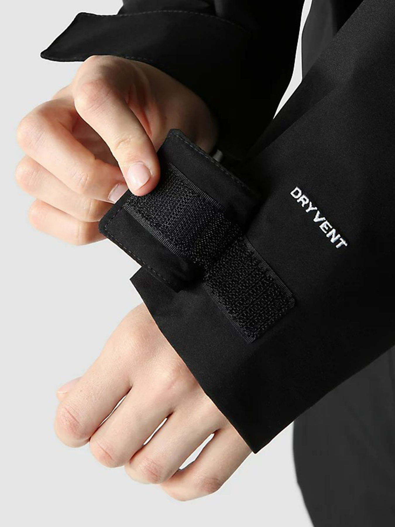 Демісезонна куртка The North Face City Breeze Rain II модель NF0A52YLJK31 Фото