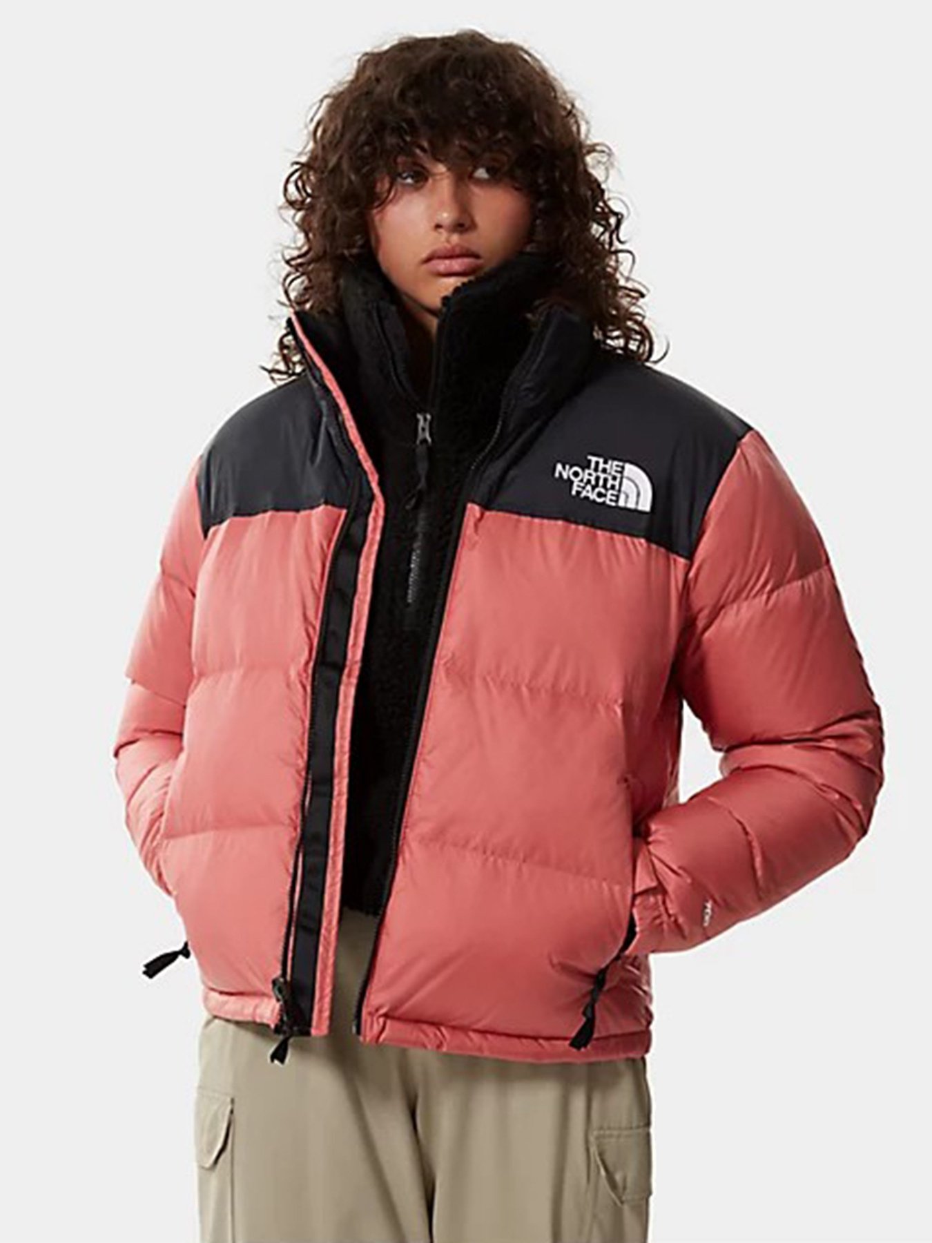Зимняя куртка The North Face 1996 Retro Nuptse Jacket модель NF0A3XEOUBG1 Фото