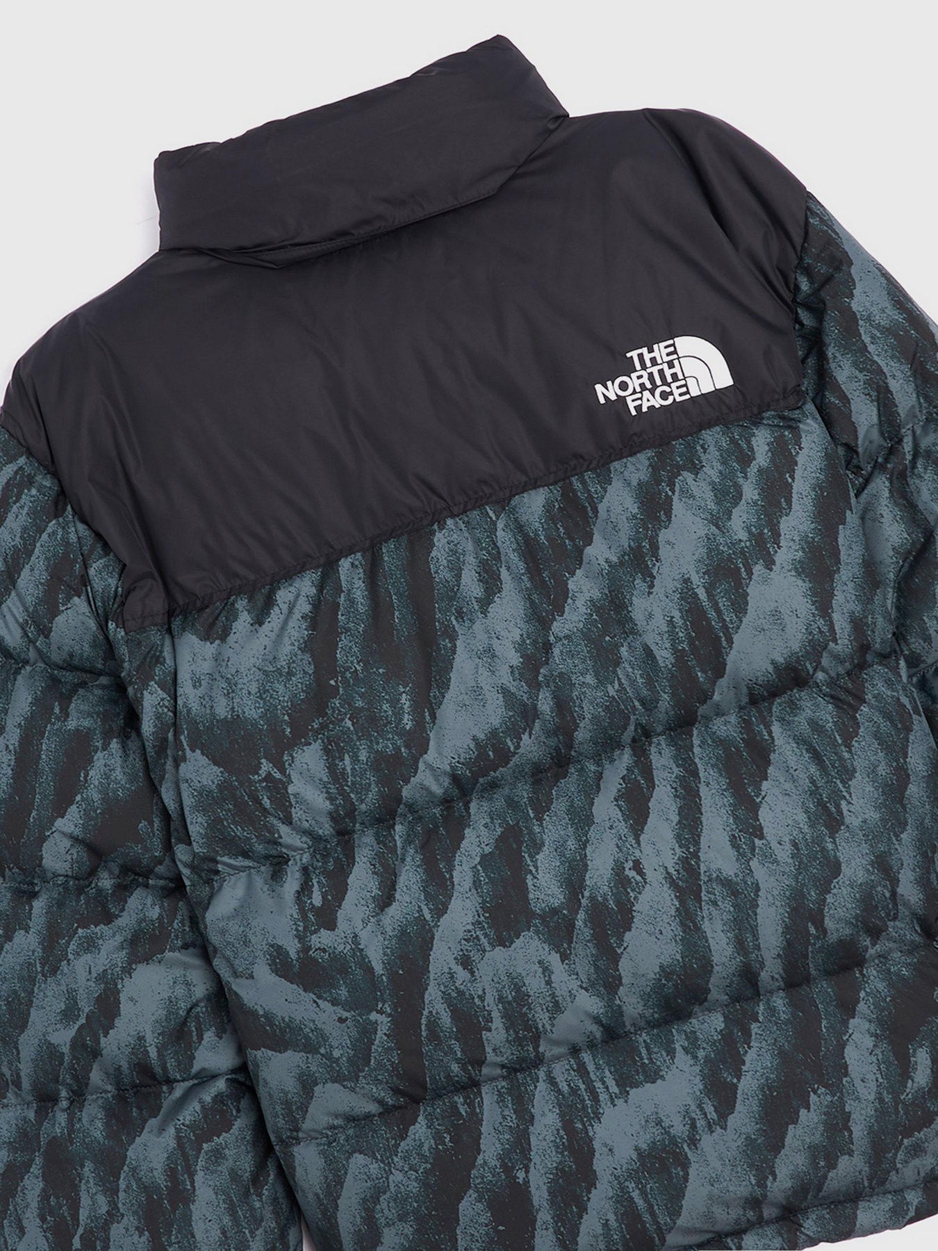 Зимняя куртка The North Face Retro Nuptse 1996 модель NF0A5IX429L1 Зимняя куртка The North Face Retro Nuptse 1996 модель NF0A5IX429L1 Фото