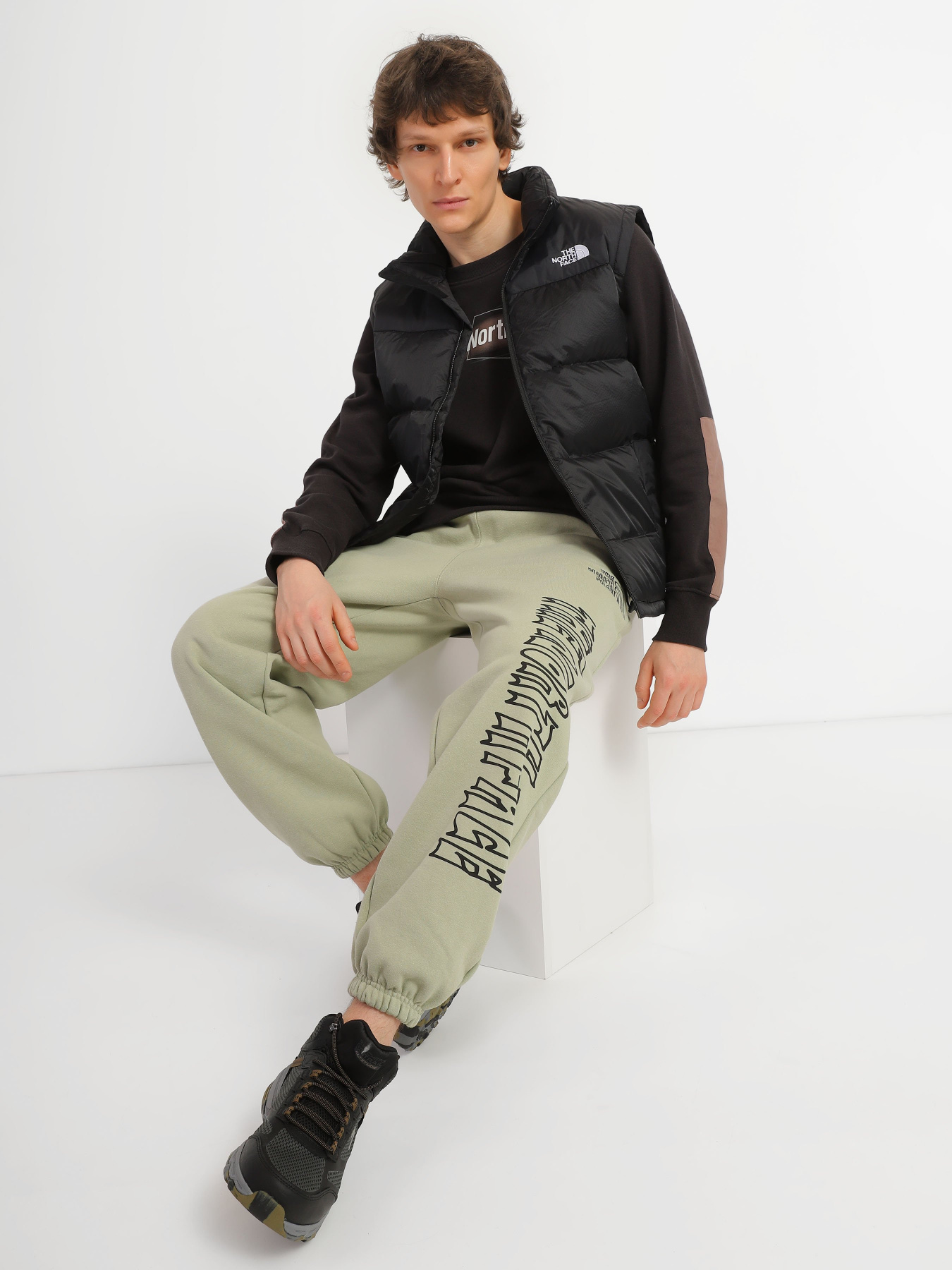 Жилет с утеплителем The North Face Diablo Down Gilet модель NF0A4M9KKX71 Фото