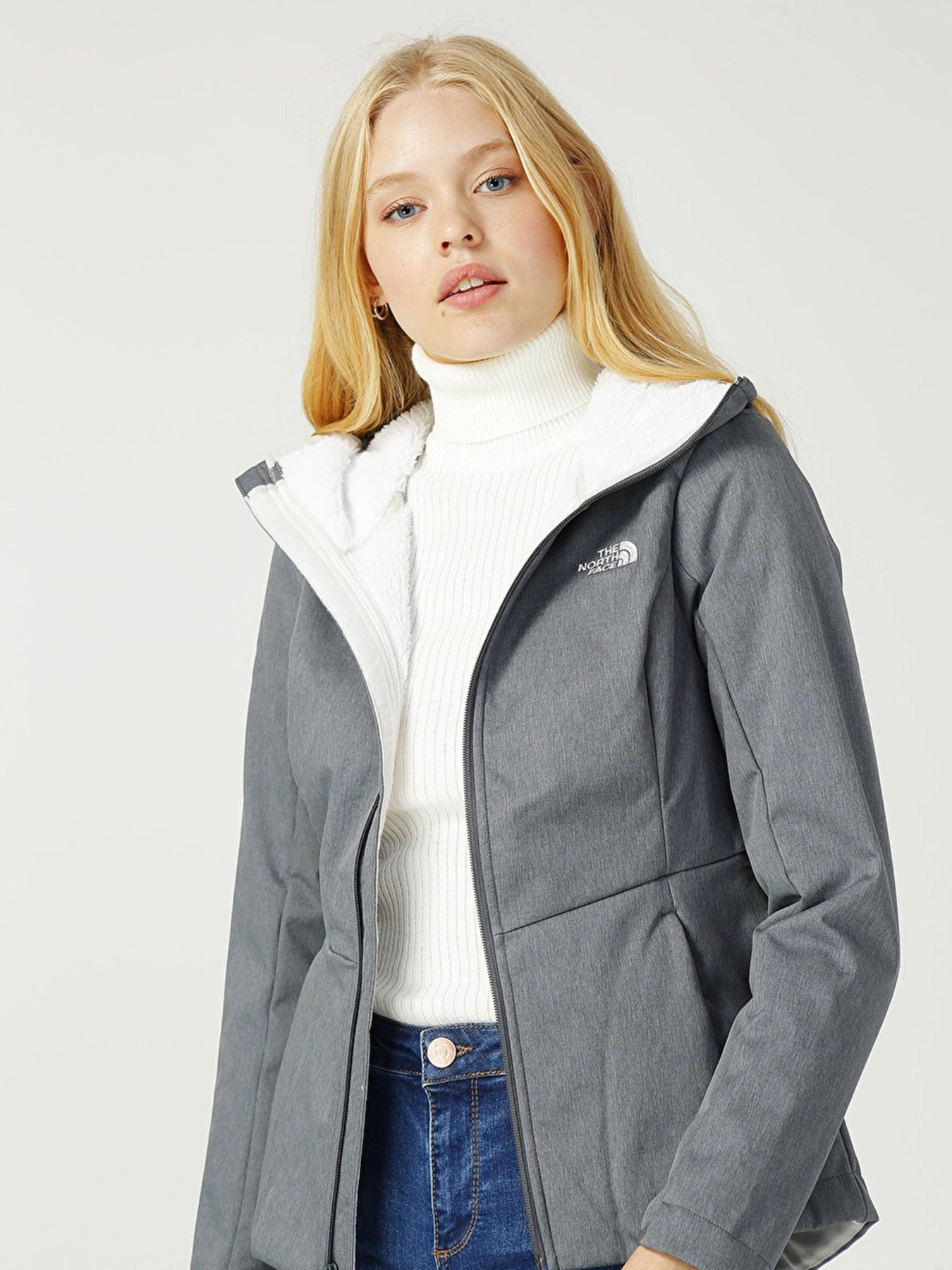 Кофта The North Face Quest модель NF0A3Y1KJ4E1 Фото