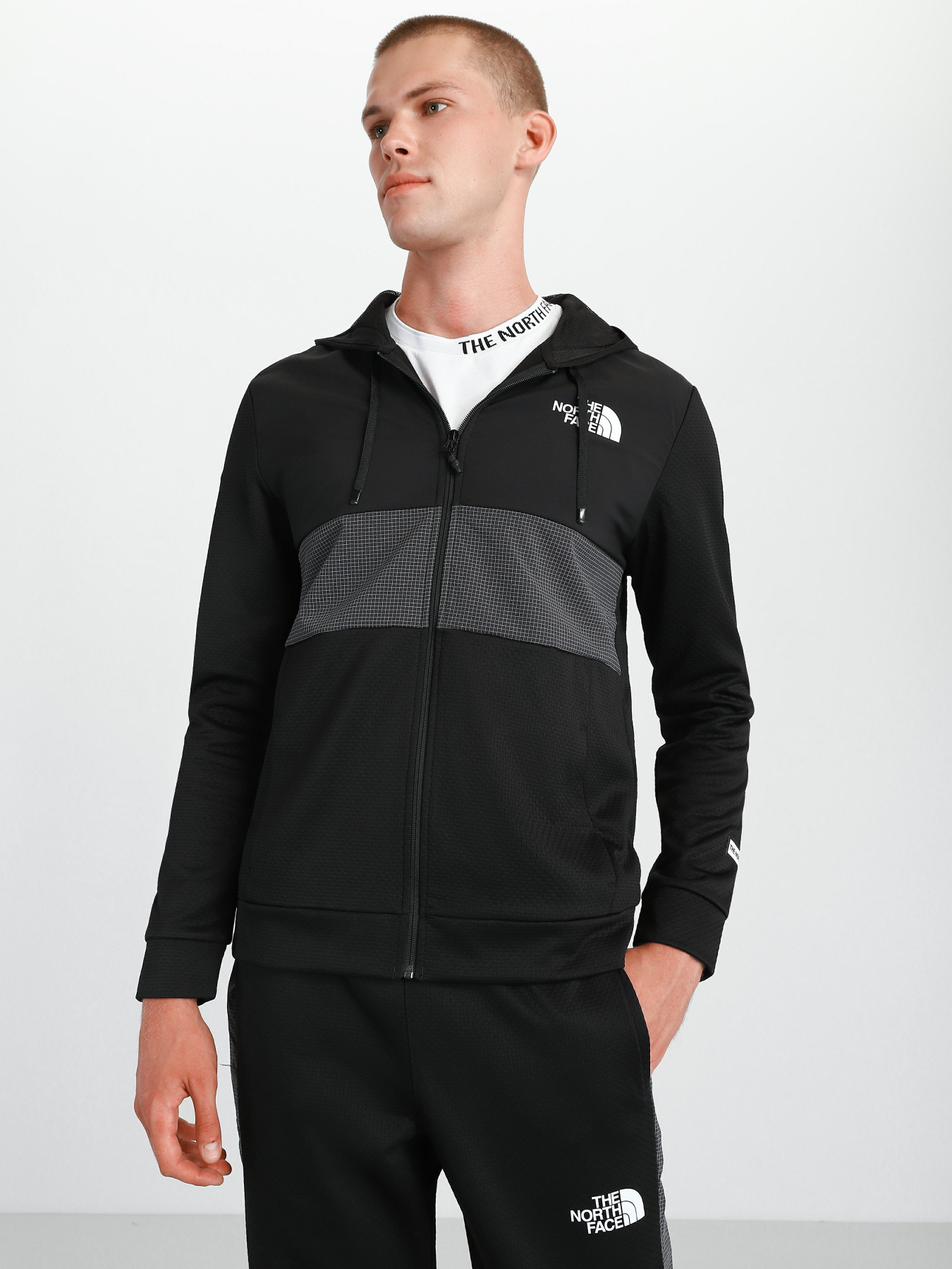 Кофта спортивная The North Face Mountain Athletics модель NF0A5IBVJK31 Фото