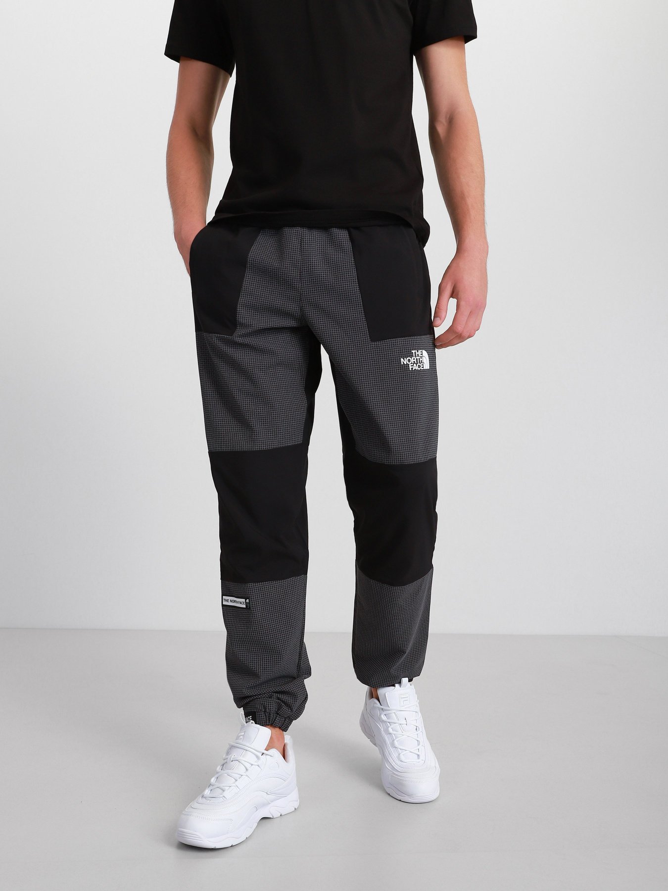 Повседневные штаны The North Face модель NF0A5IBTJK31 Фото