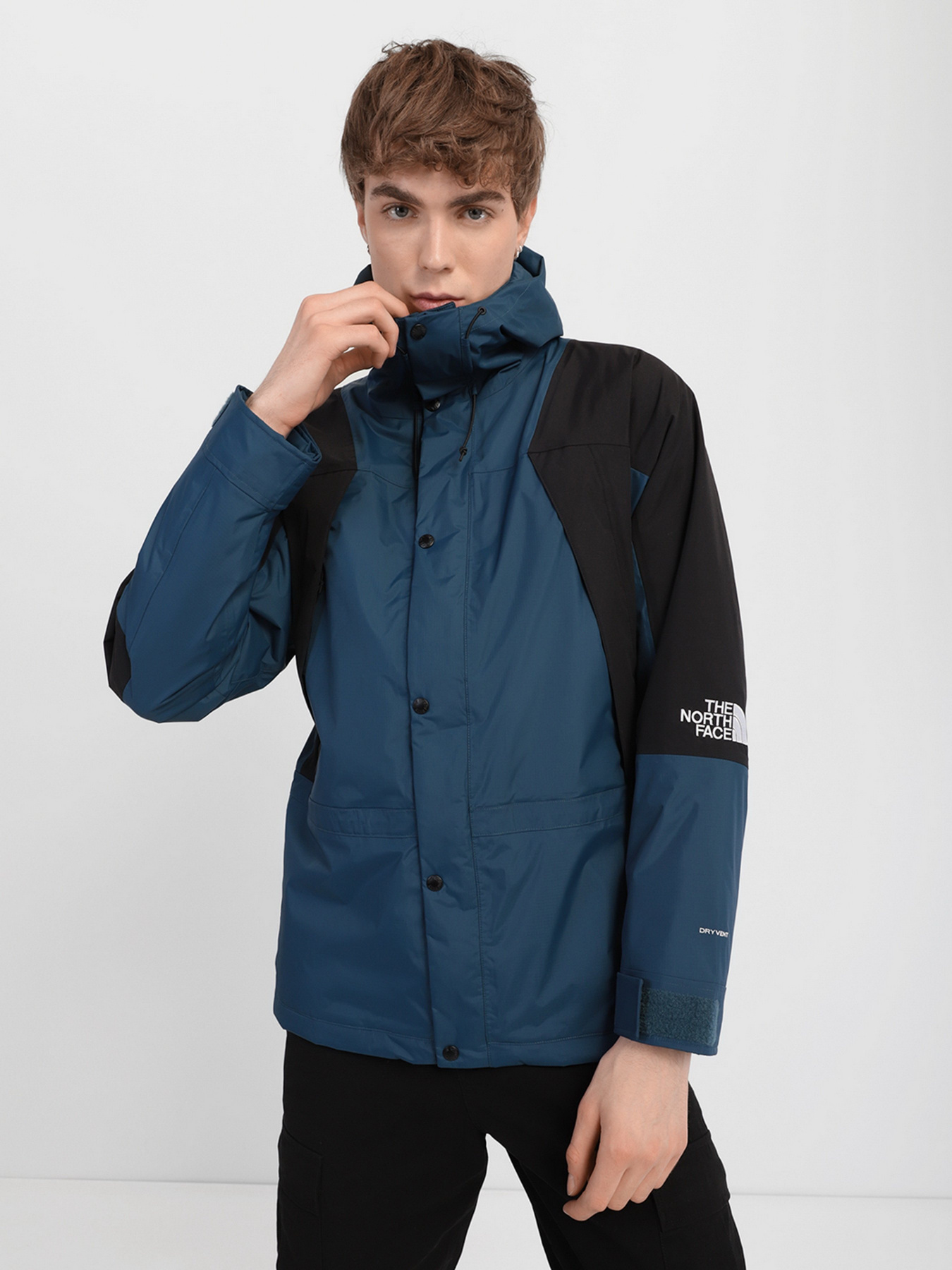 Зимняя куртка The North Face Mountain Light модель NF0A3XY5BH71 Фото