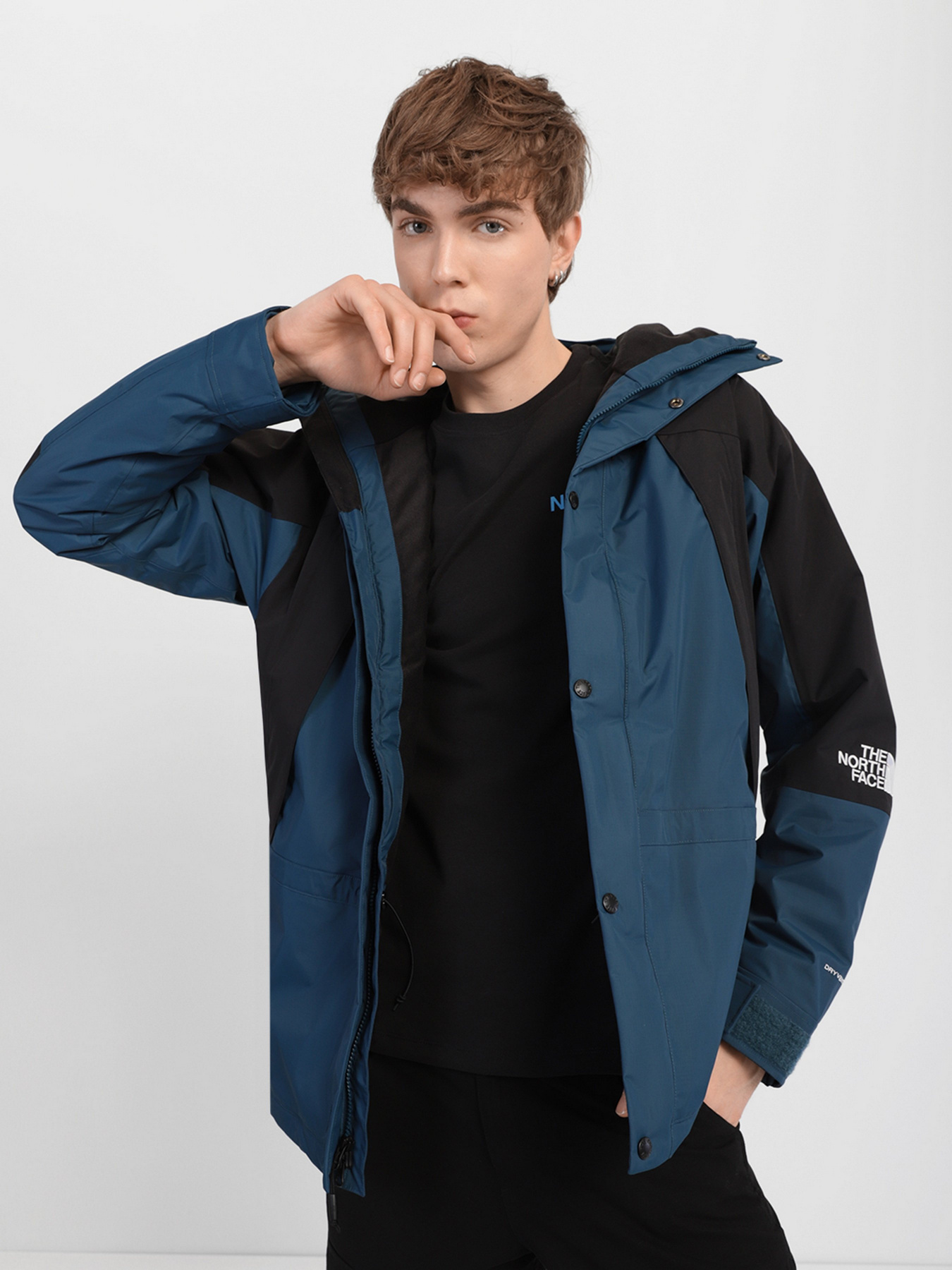 Зимняя куртка The North Face Mountain Light модель NF0A3XY5BH71 Фото