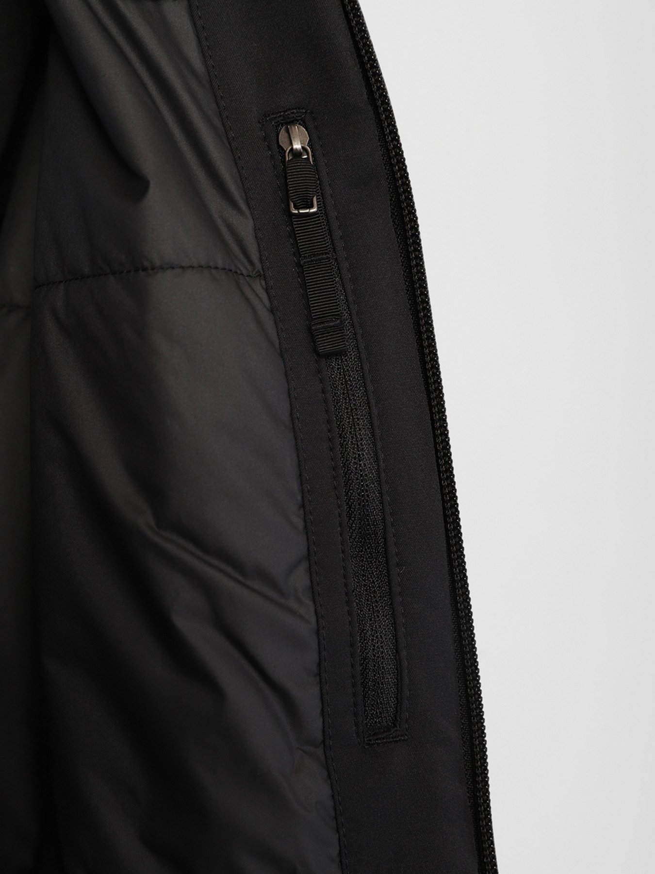 Аутдор та гірськолижна куртка The North Face Mount Bre модель NF0A4QX4JK31 Фото