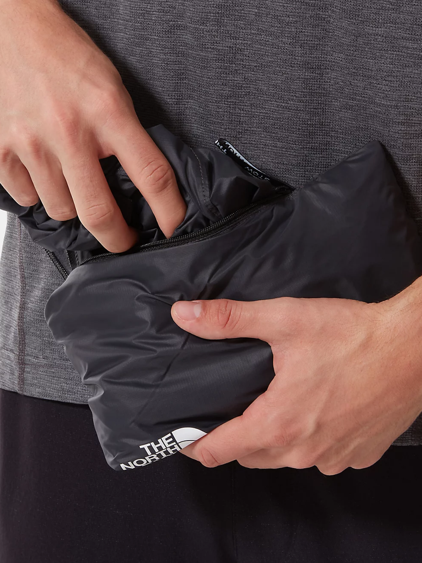 Ветровка The North Face Ao Wind Full Zip модель NF0A7SSAMN81 Фото