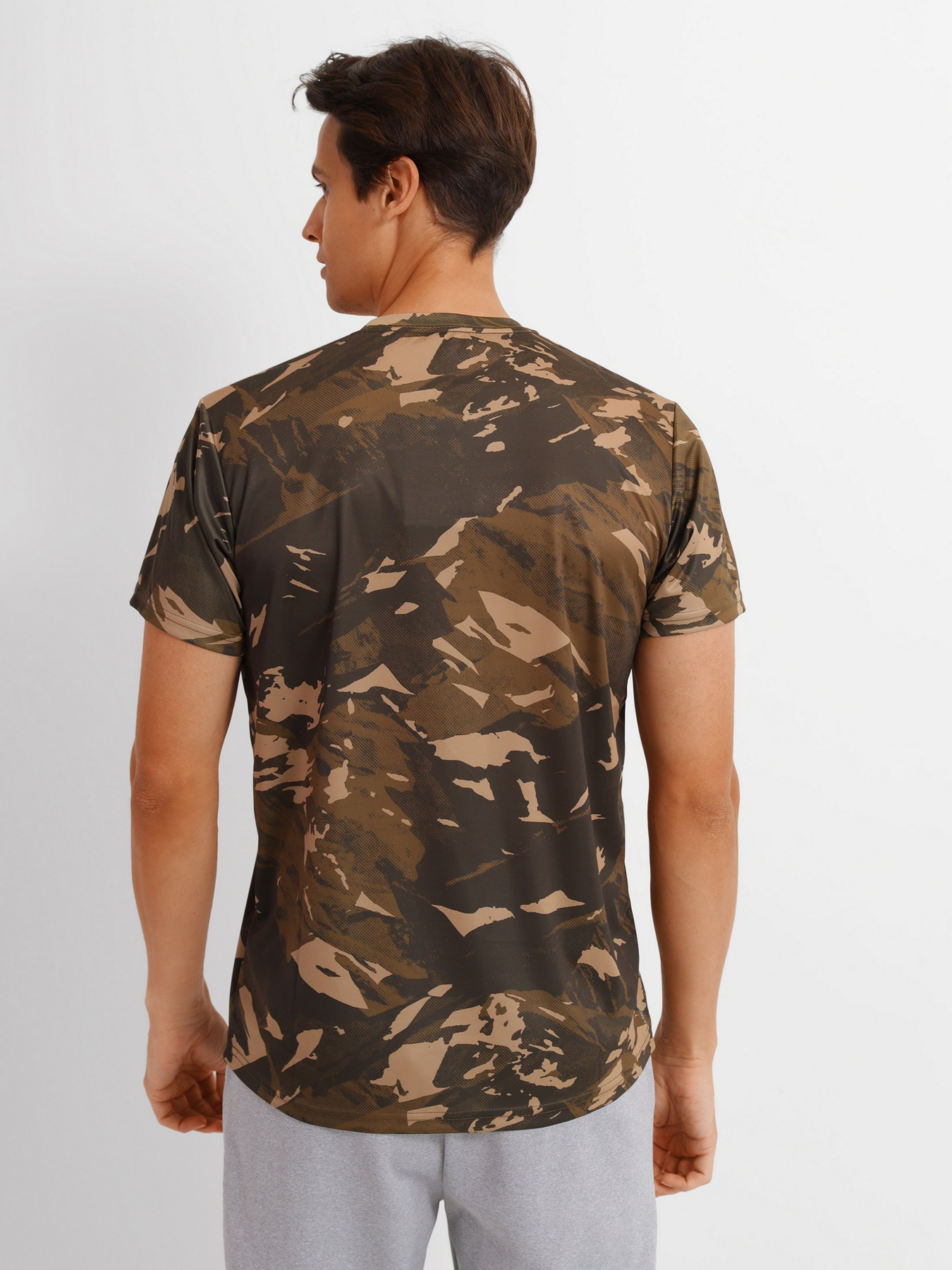 Футболка спортивная The North Face Reaxion Amp Crew модель NF0A3RX35541 Фото