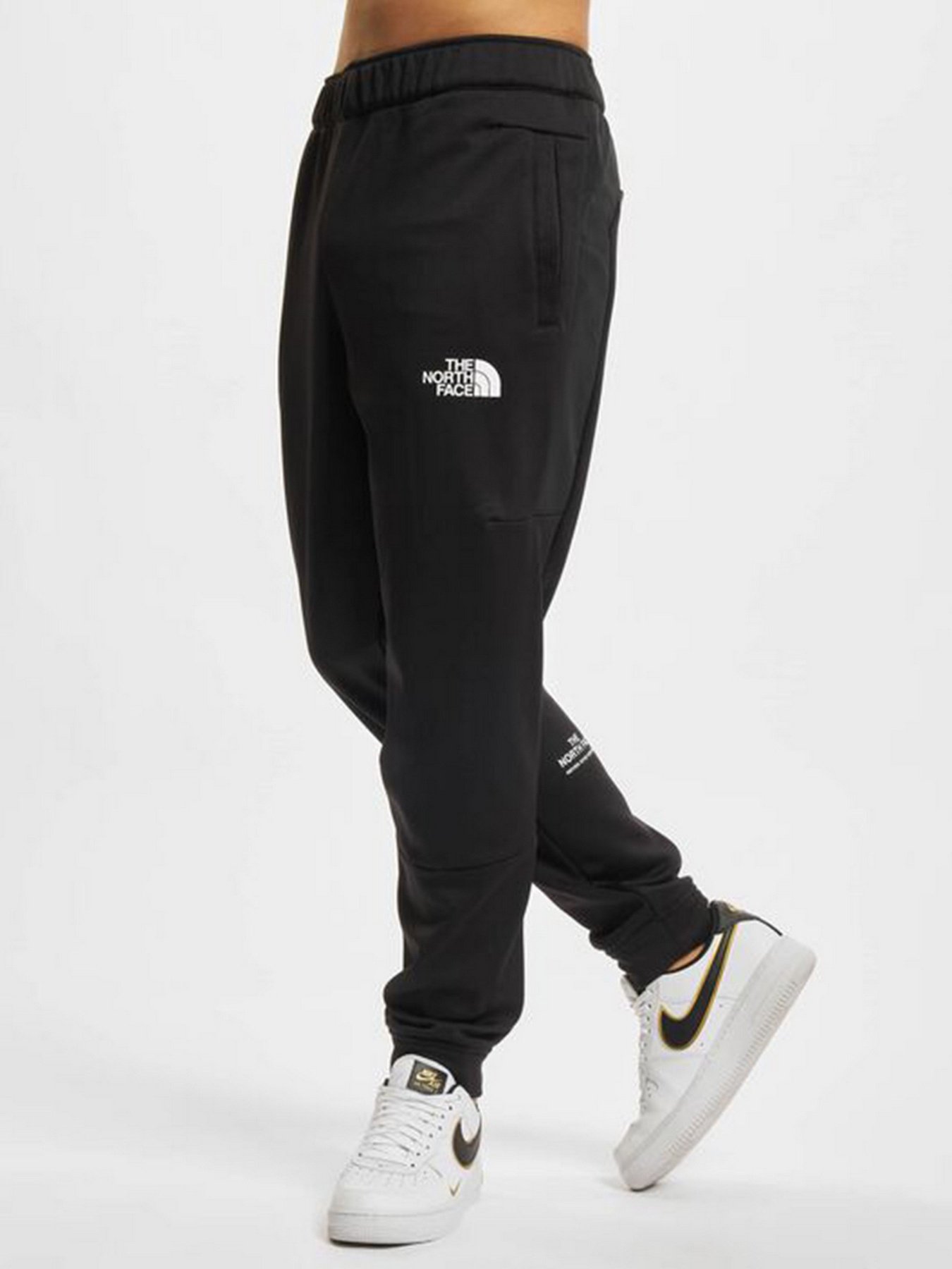 Спортивні штани The North Face Mountain Herre модель NF0A5IETKX71 Фото