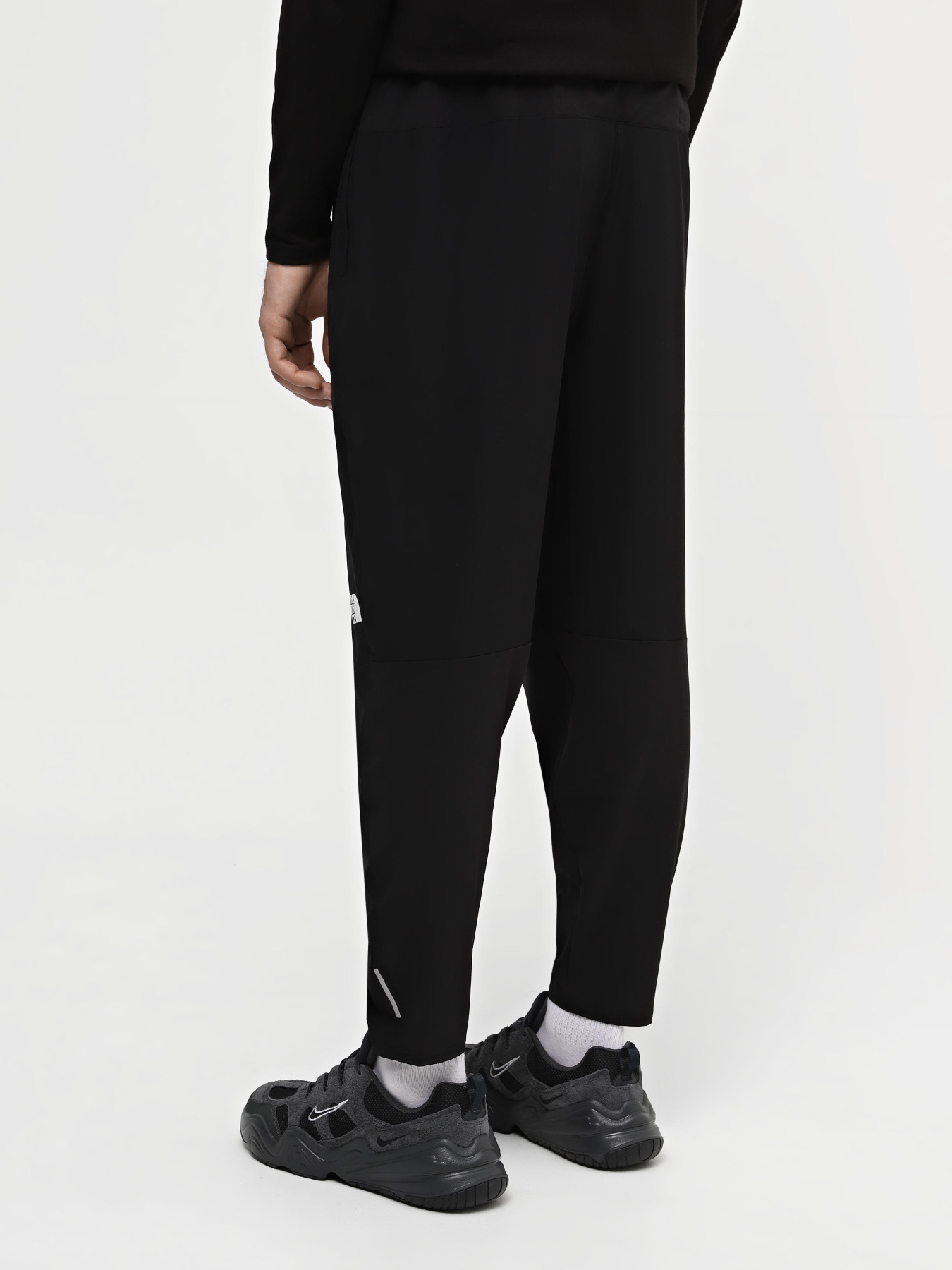 Штаны спортивные The North Face Movmynt модель NF0A537CJK31 Фото