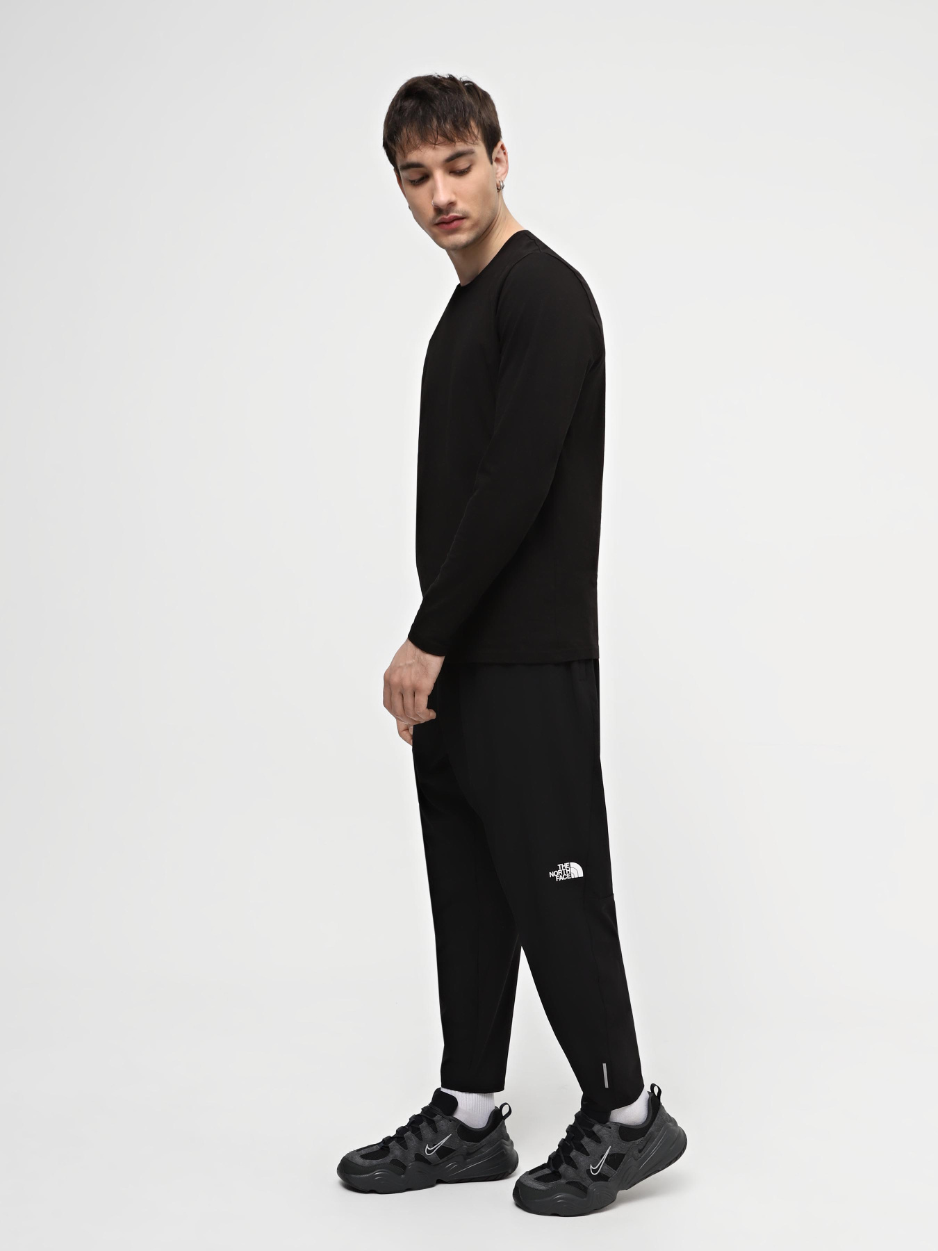 Штаны спортивные The North Face Movmynt модель NF0A537CJK31 Фото