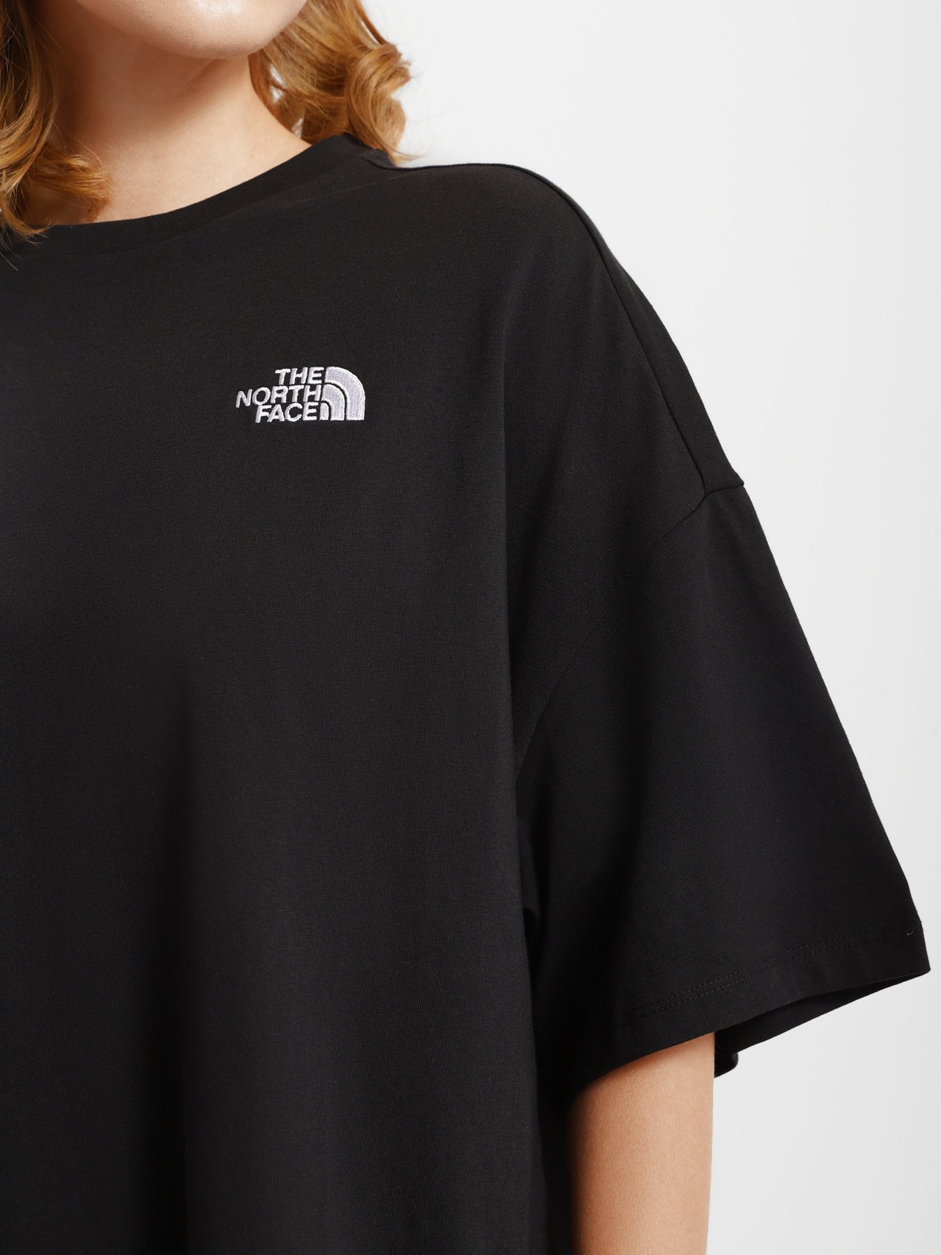 Сукня-футболка The North Face S/S модель NF0A55APJK31 Сукня-футболка The North Face S/S модель NF0A55APJK31 Фото