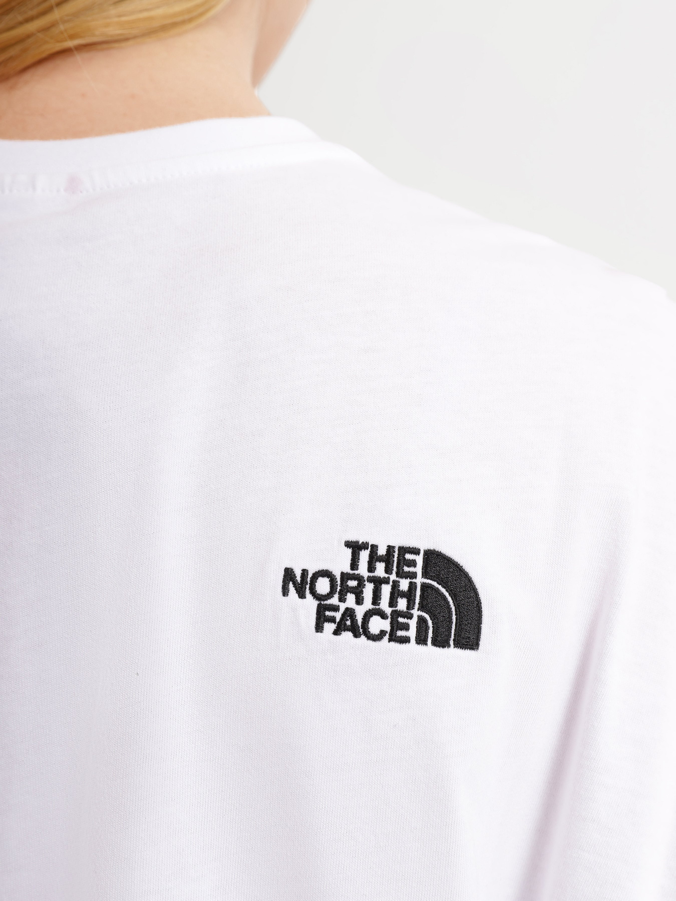 Сукня-футболка The North Face S/S модель NF0A55APFN41 Сукня-футболка The North Face S/S модель NF0A55APFN41 Фото