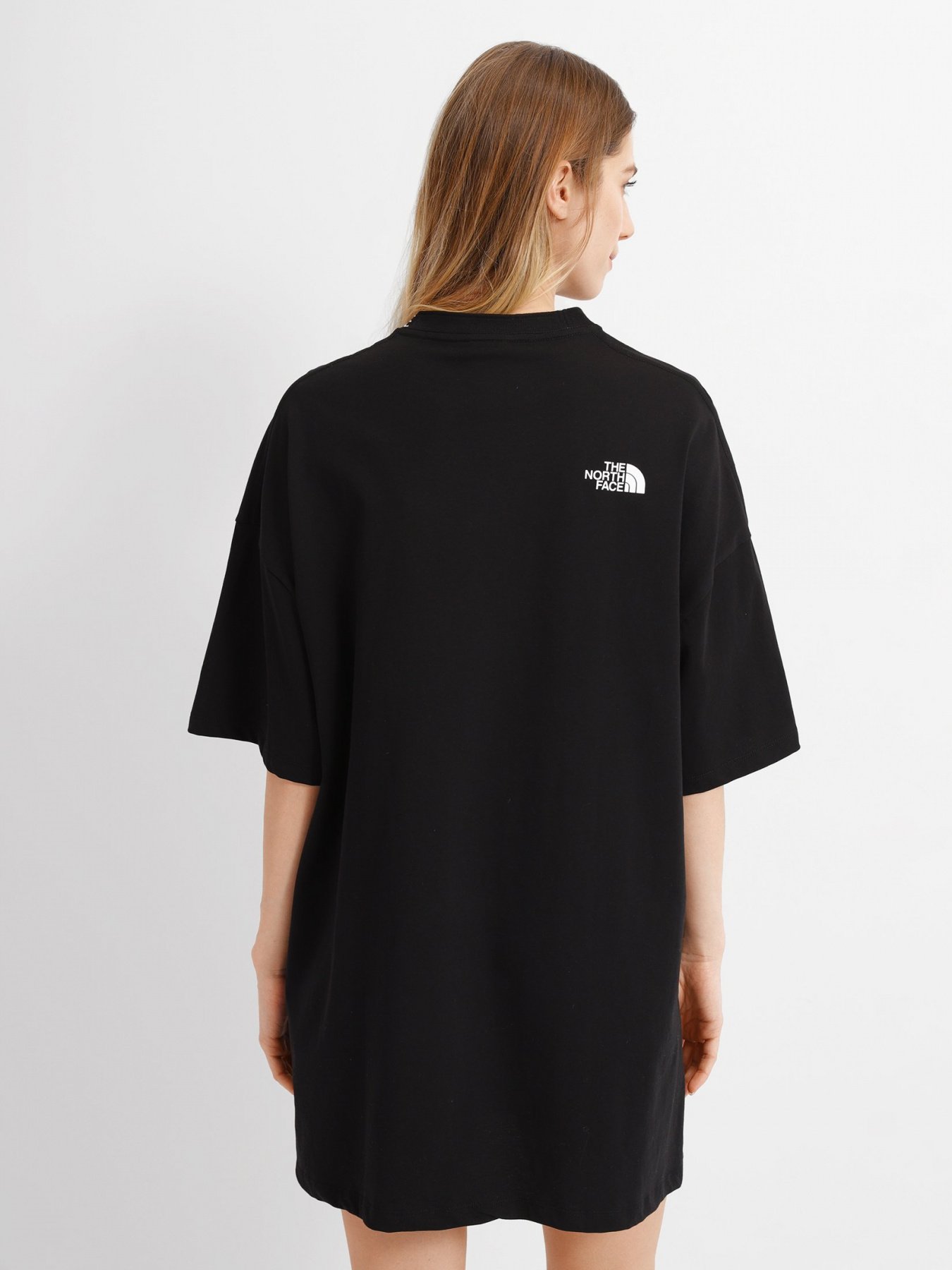 Сукня міні The North Face Zumu Модель NF0A7SXHJK31 Фото