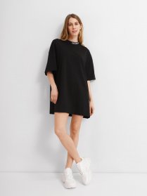 Сукня міні The North Face Zumu Модель NF0A7SXHJK31 Фото