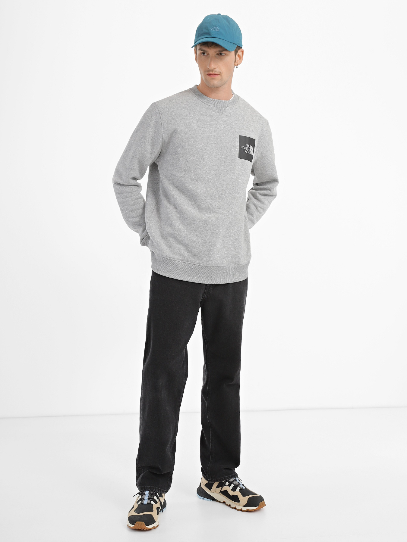 Свитшот The North Face Fine Crewneck модель NF0A7X1LDYX1 Свитшот The North Face Fine Crewneck модель NF0A7X1LDYX1 Фото