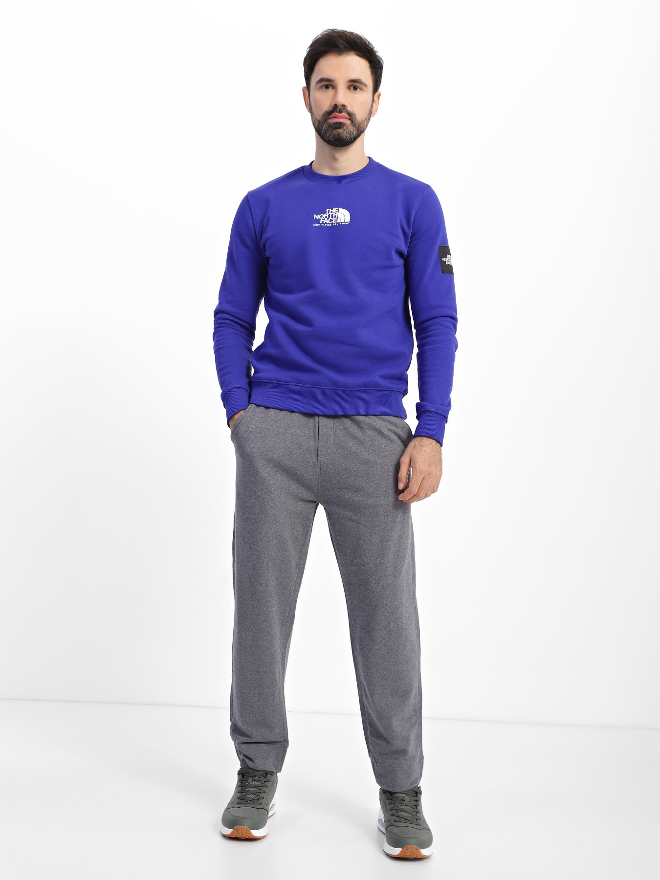 Свитшот The North Face SEASONAL FINE CREW модель NF0A7X3640S1 Фото