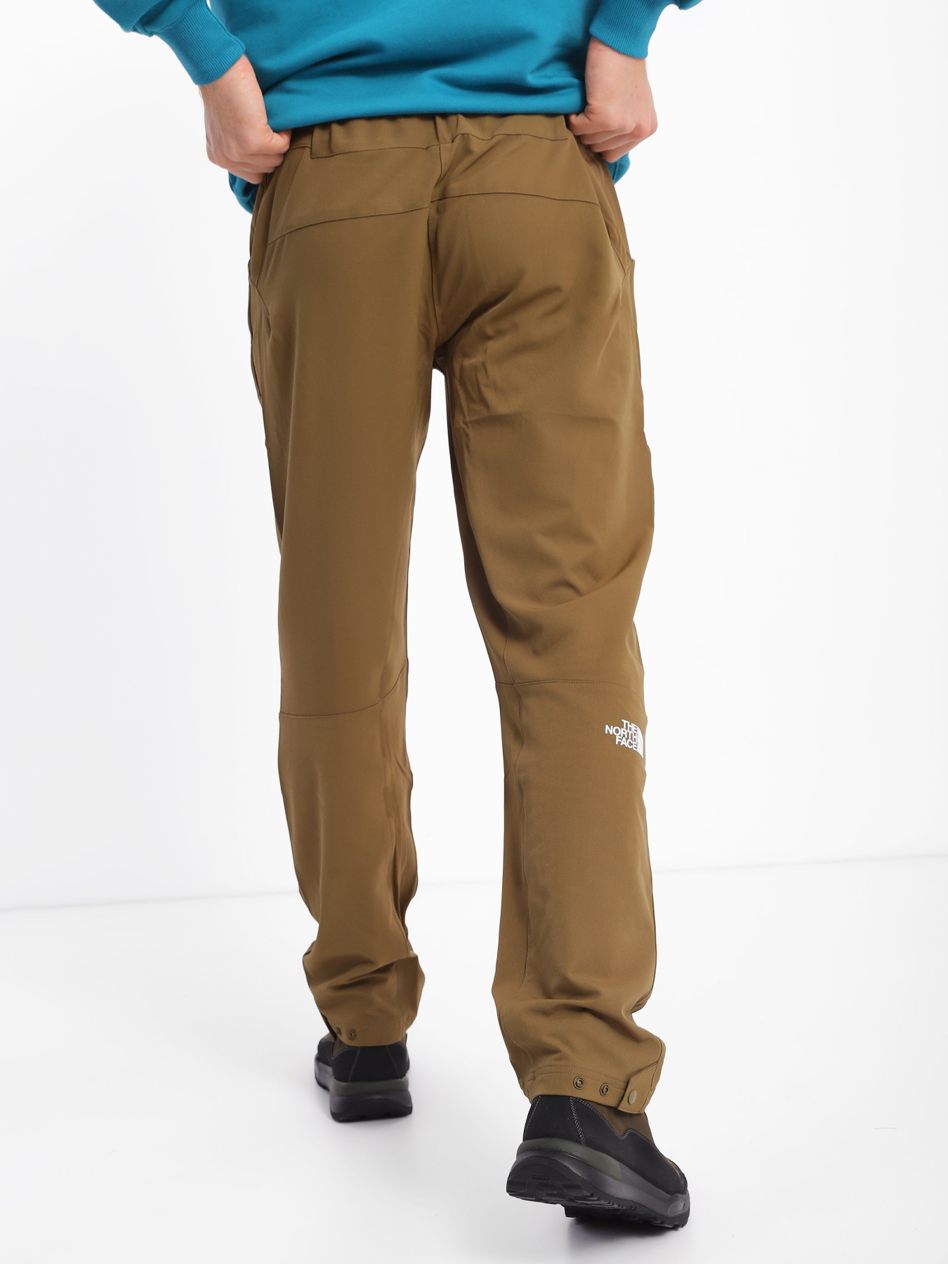 Штаны спортивные The North Face Athletic Winter Tapered модель NF0A7X6F37U1 Фото